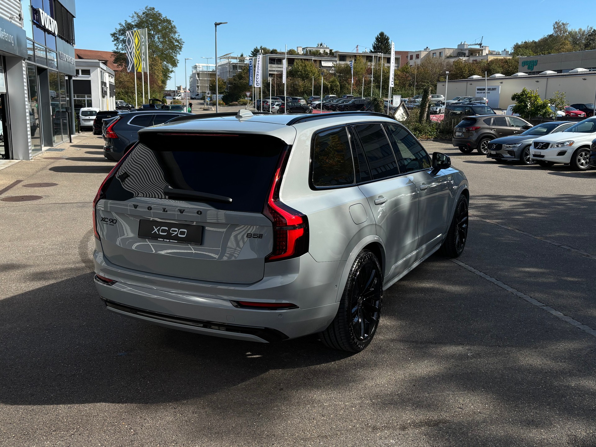 VOLVO XC90 2.0 B5 MH Black Edition AWD-image-5