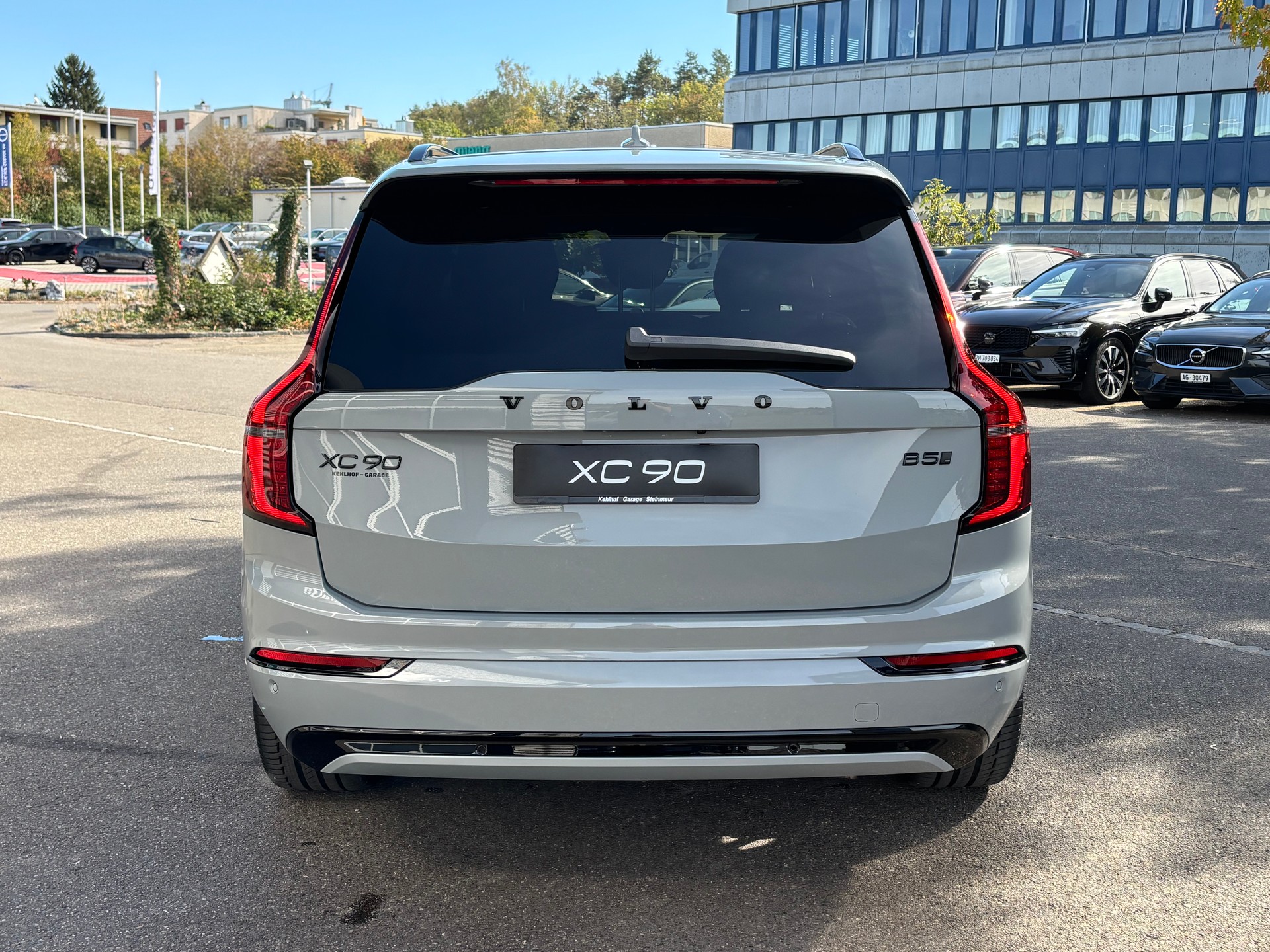 VOLVO XC90 2.0 B5 MH Black Edition AWD-image-8