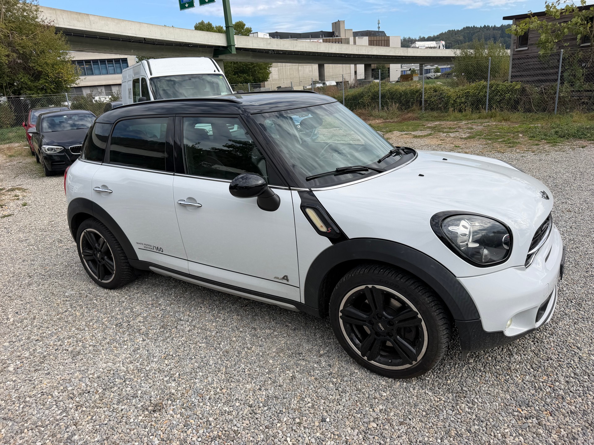 MINI Countryman Cooper S ALL4 Steptronic-image-2