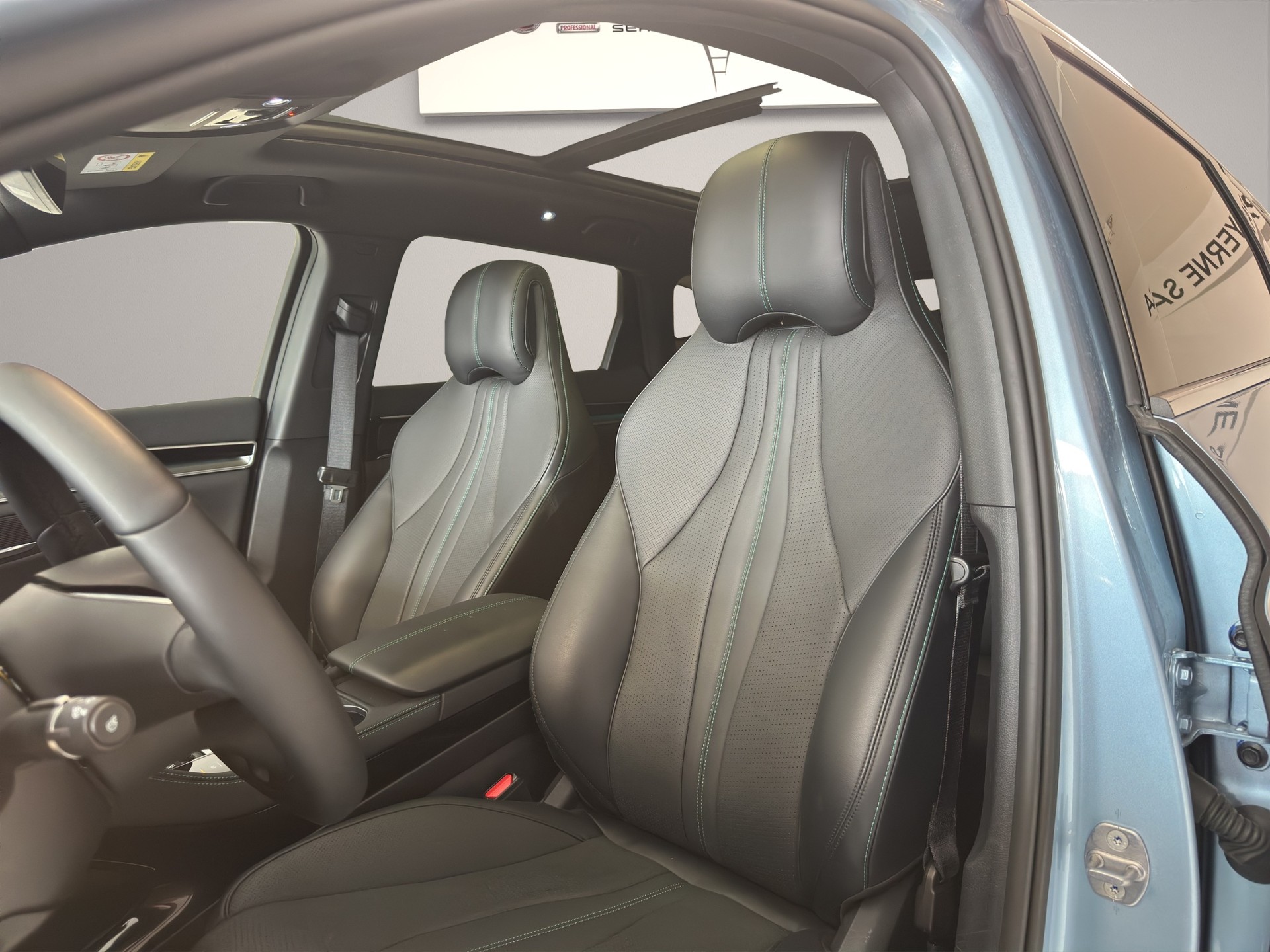 BYD Seal U DM-i Design AWD-image-7