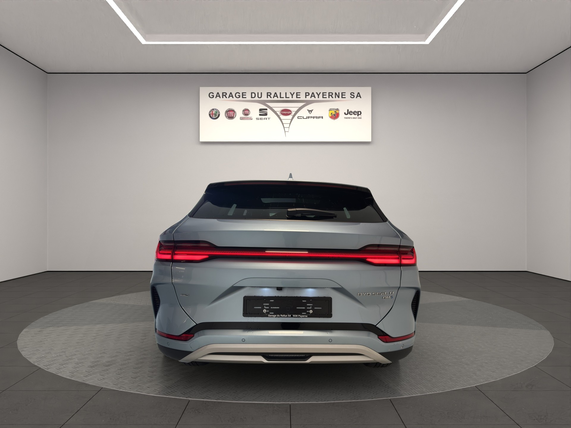 BYD Seal U DM-i Design AWD-image-3