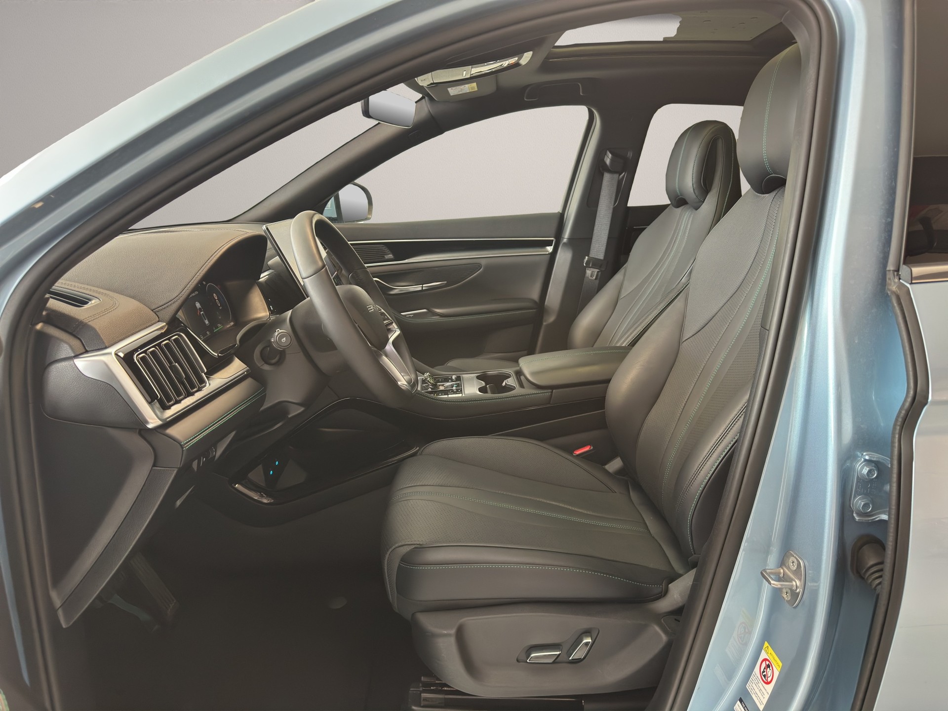 BYD Seal U DM-i Design AWD-image-8