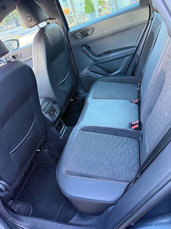 SEAT Ateca 1.5TSI EVO SWISS FR DSG-image-4