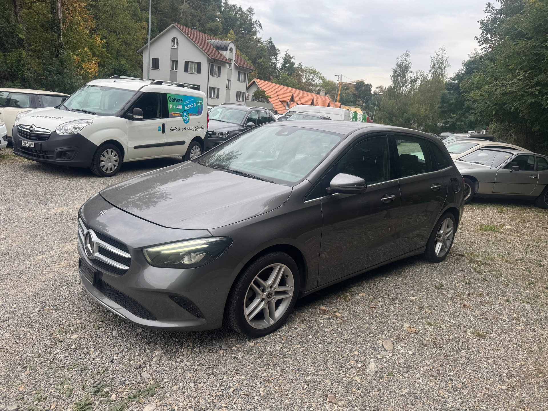 MERCEDES-BENZ B 220 d 4Matic Style 8G-DCT-image-2