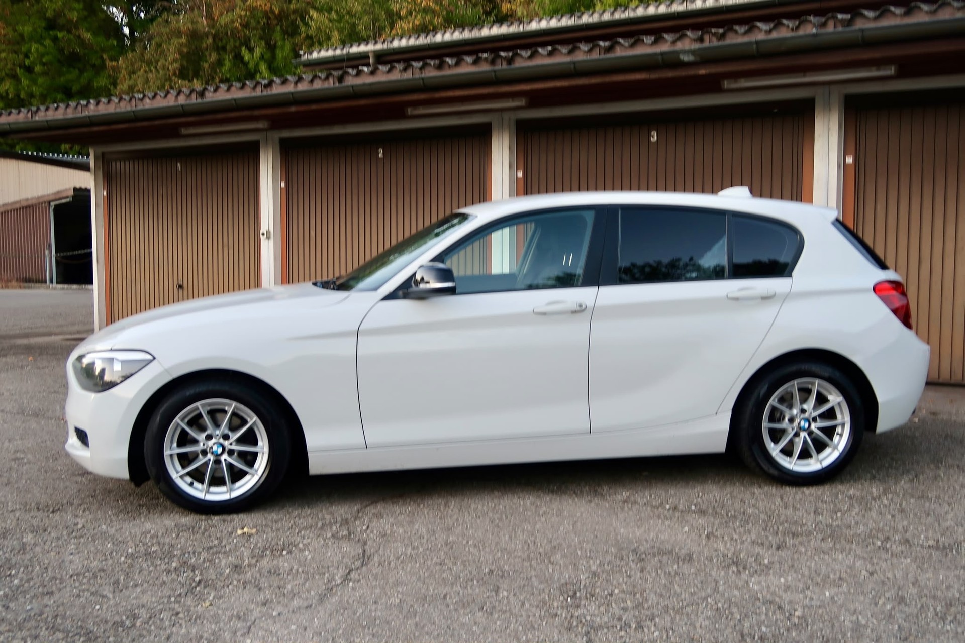 BMW 118d Urban Line-image-3