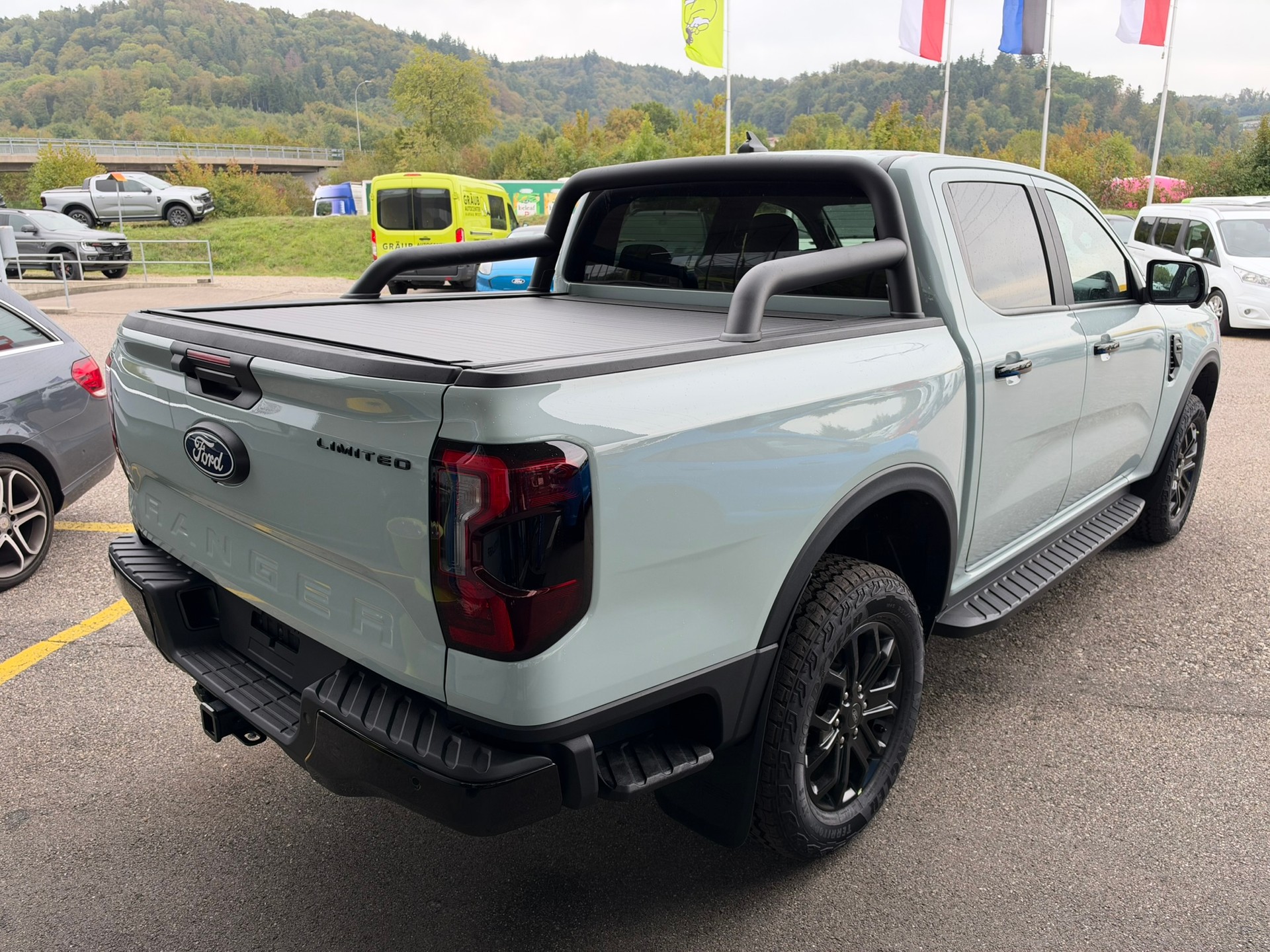 FORD Ranger Limited Chill grey Edition - 3.0 Eco Blue e-4WD Automat-image-5