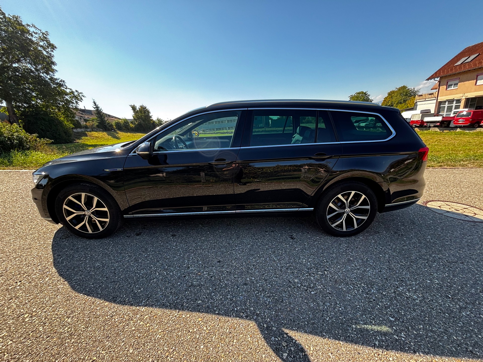 VW Passat Variant 1.4 TSI GTE Hybrid DSG-image-2