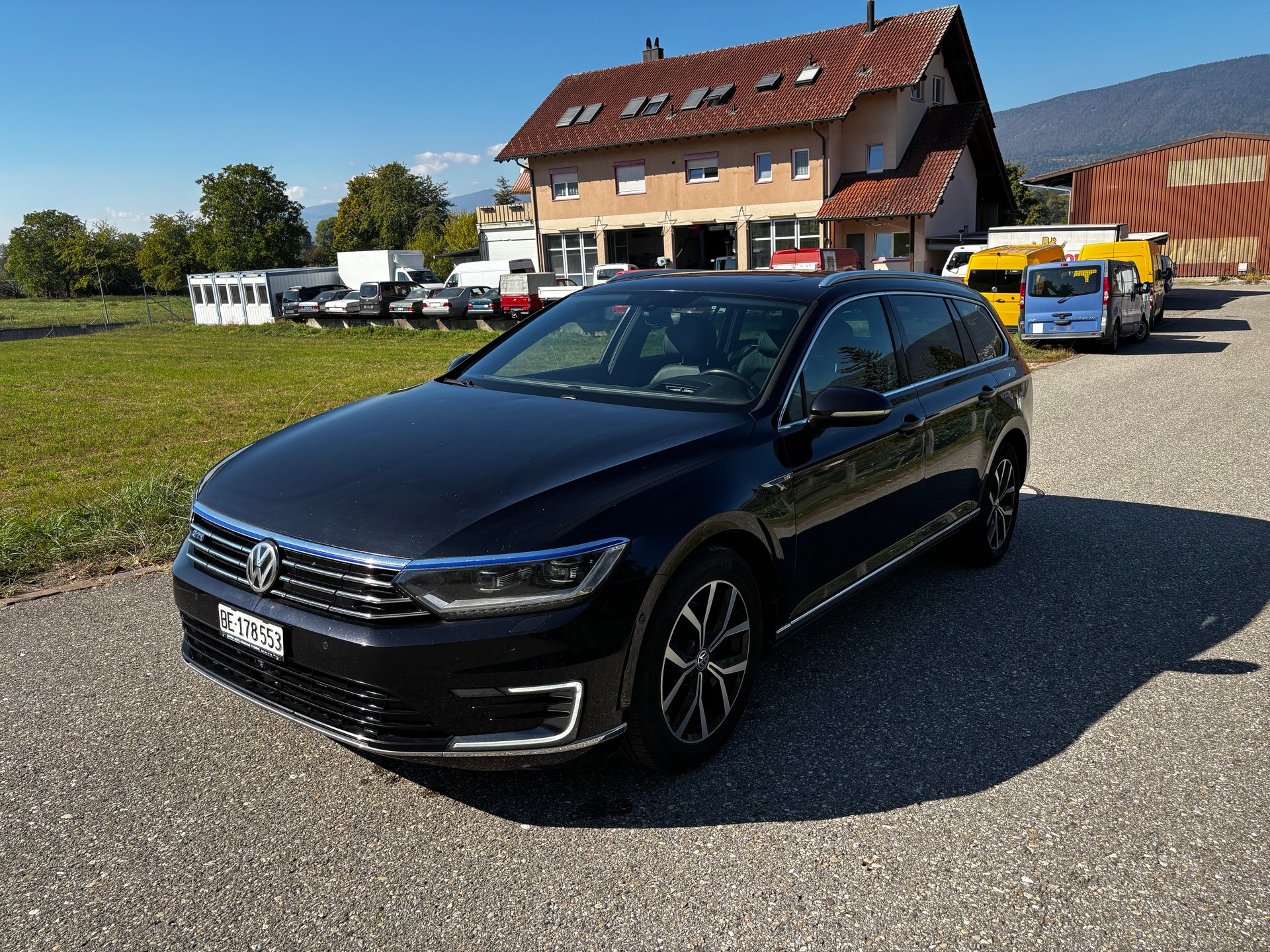 VW Passat Variant 1.4 TSI GTE Hybrid DSG-image-1