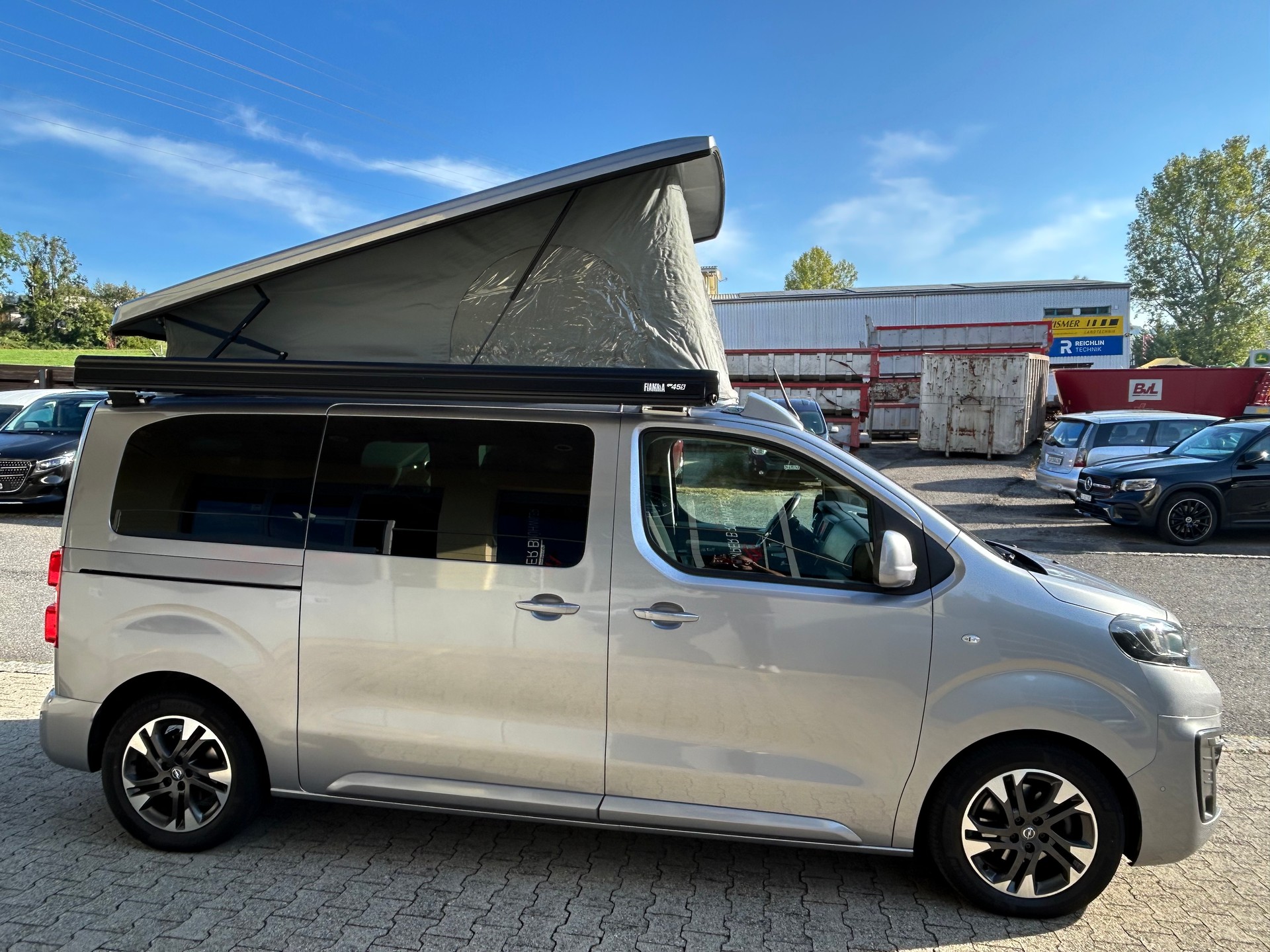 OPEL Zafira Life 2.0 CDTI Business M Automatik-image-13