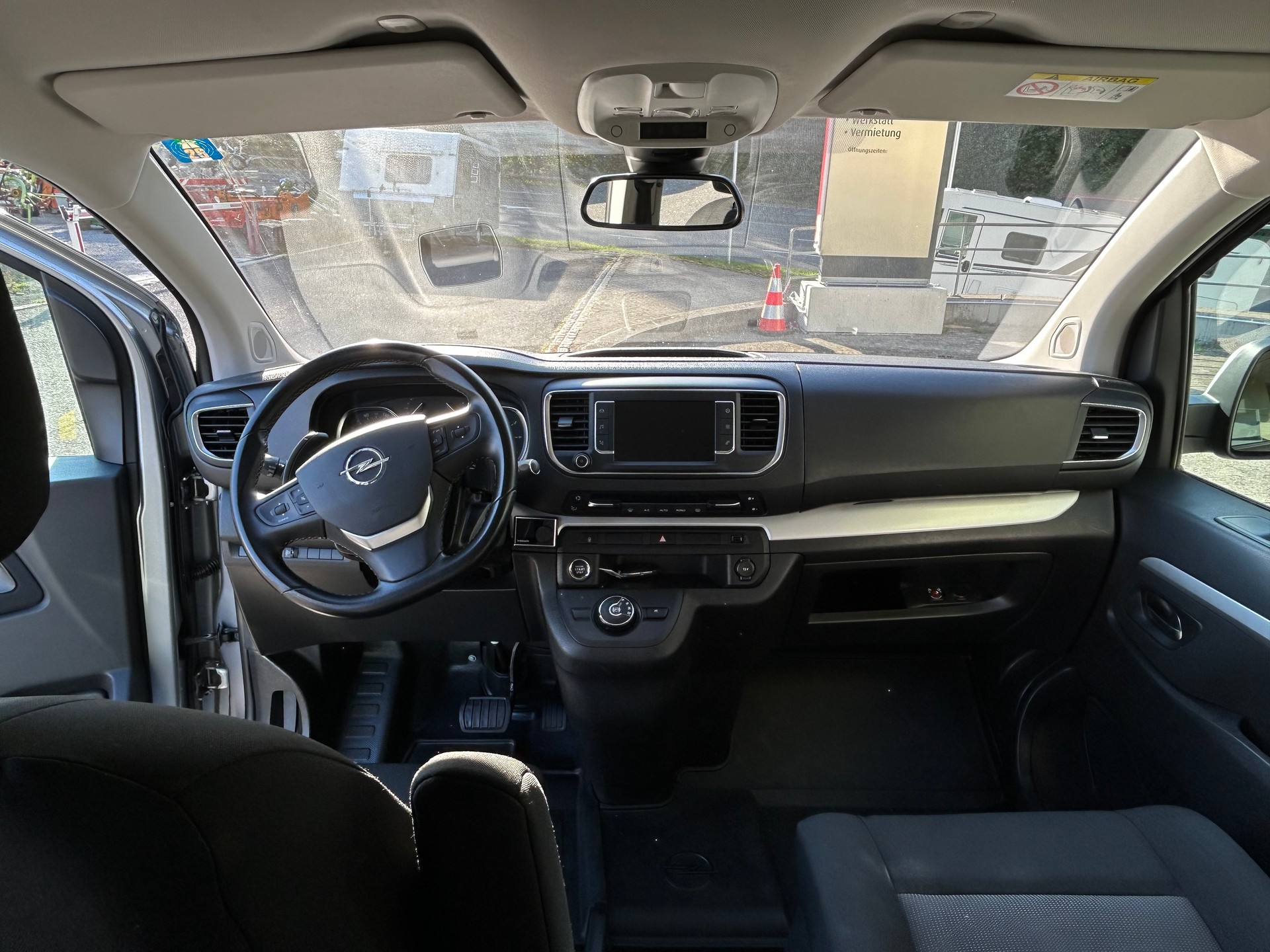 OPEL Zafira Life 2.0 CDTI Business M Automatik-image-7