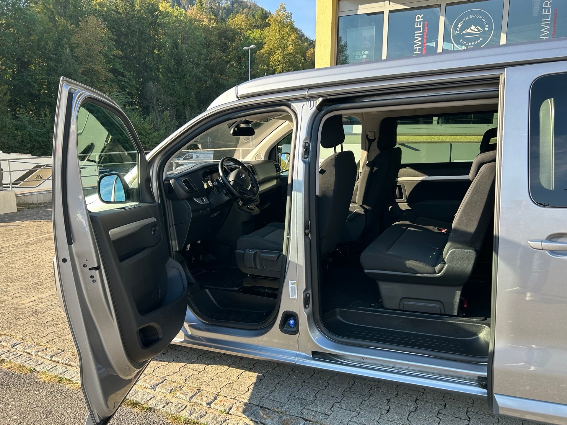 OPEL Zafira Life 2.0 CDTI Business M Automatik-image-6