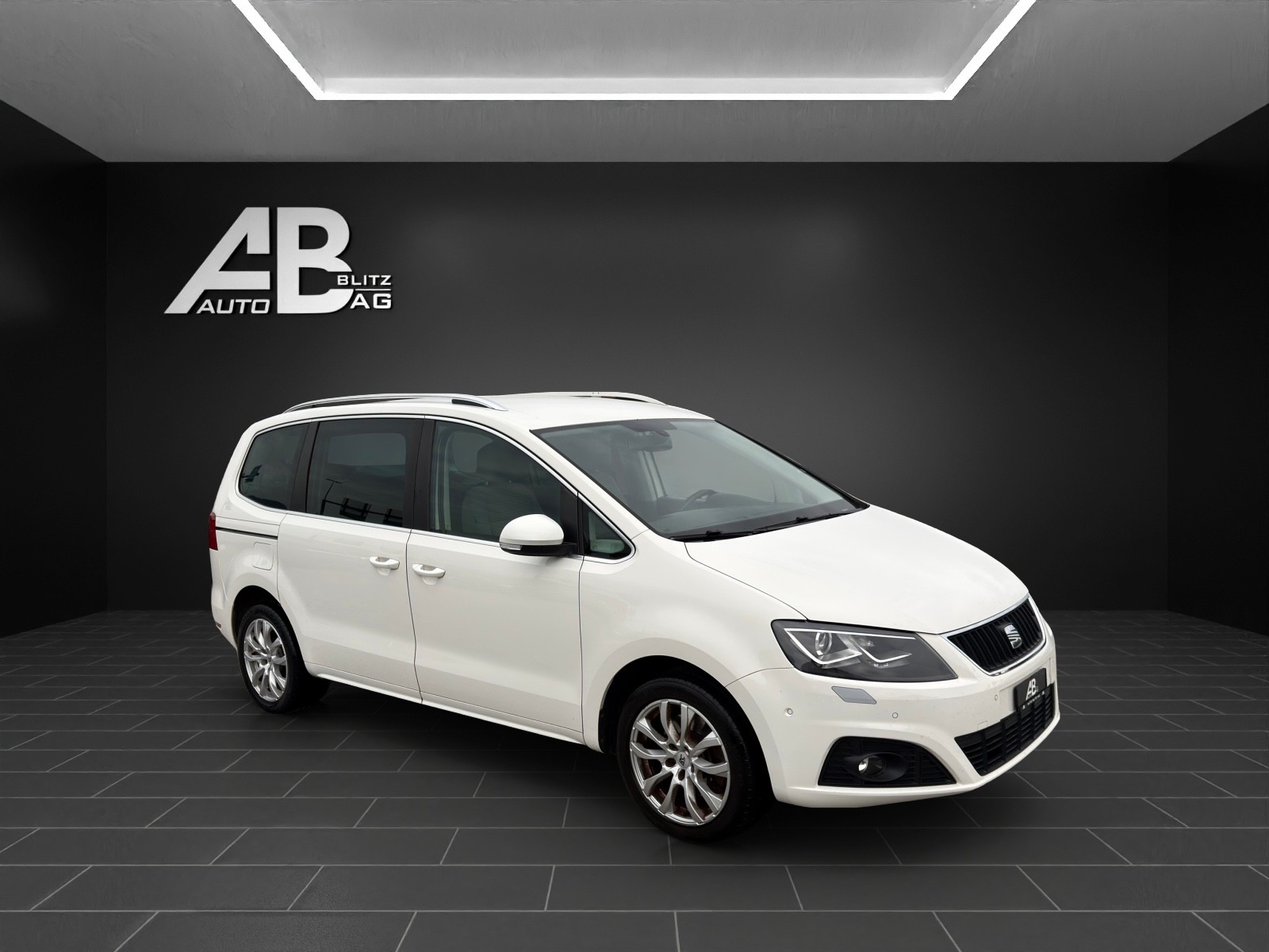 SEAT Alhambra 2.0 TDI Style Eco DSG mit 170 PS * 7-Plätzer *-image-5