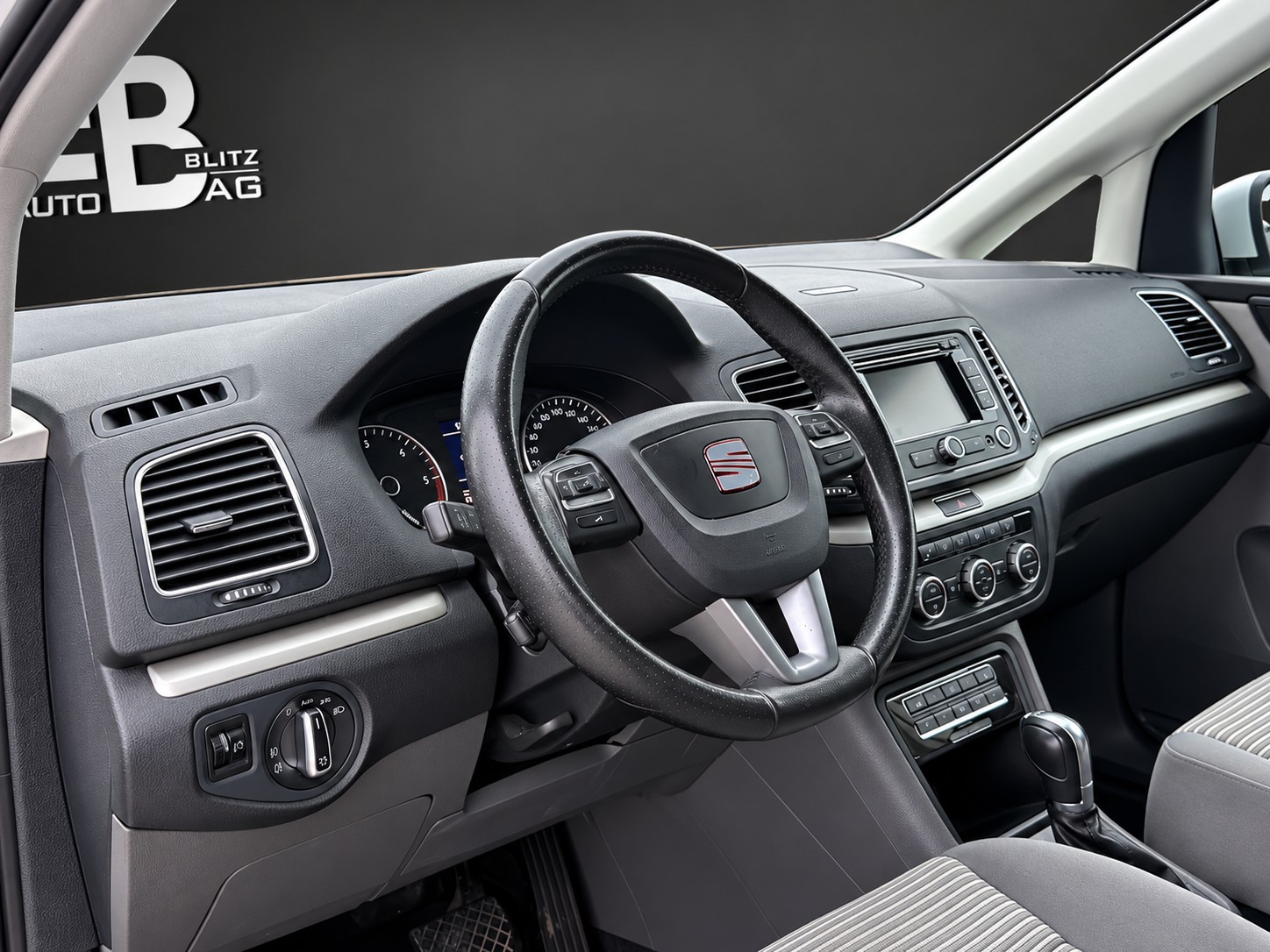 SEAT Alhambra 2.0 TDI Style Eco DSG mit 170 PS * 7-Plätzer *-image-7