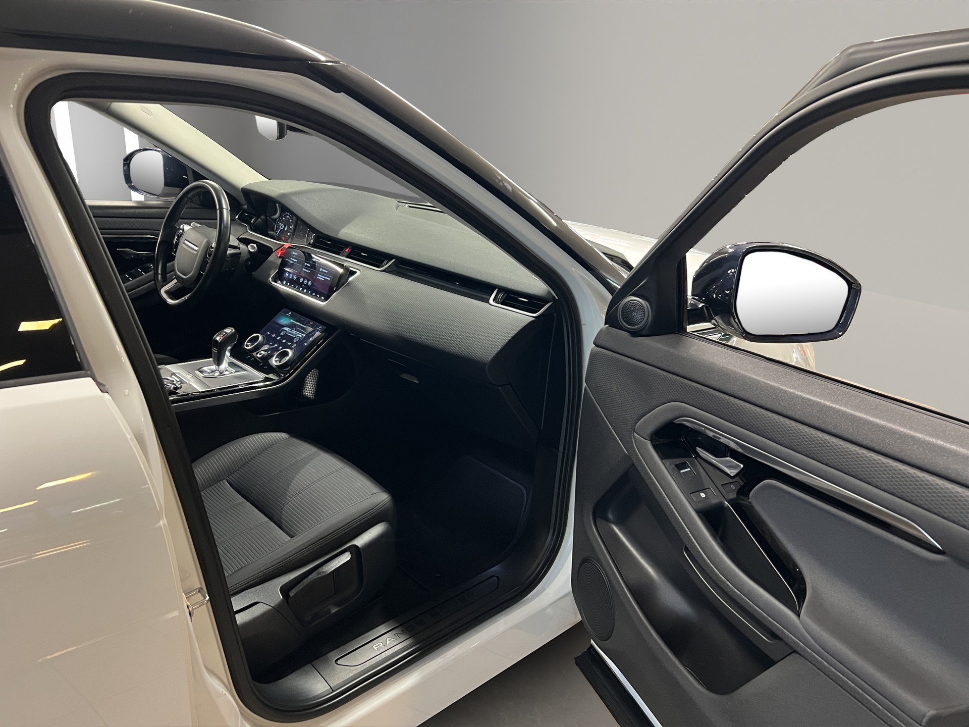LAND ROVER Range Rover Evoque P 200 MHEV AT9 LEASING à partir de CHF 380.-/mois-image-16
