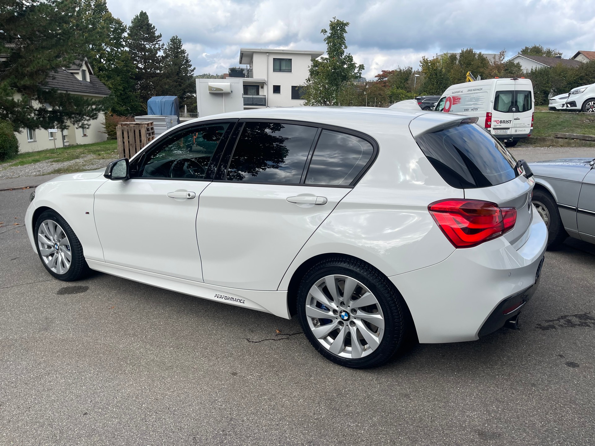BMW M135i xDrive-image-1