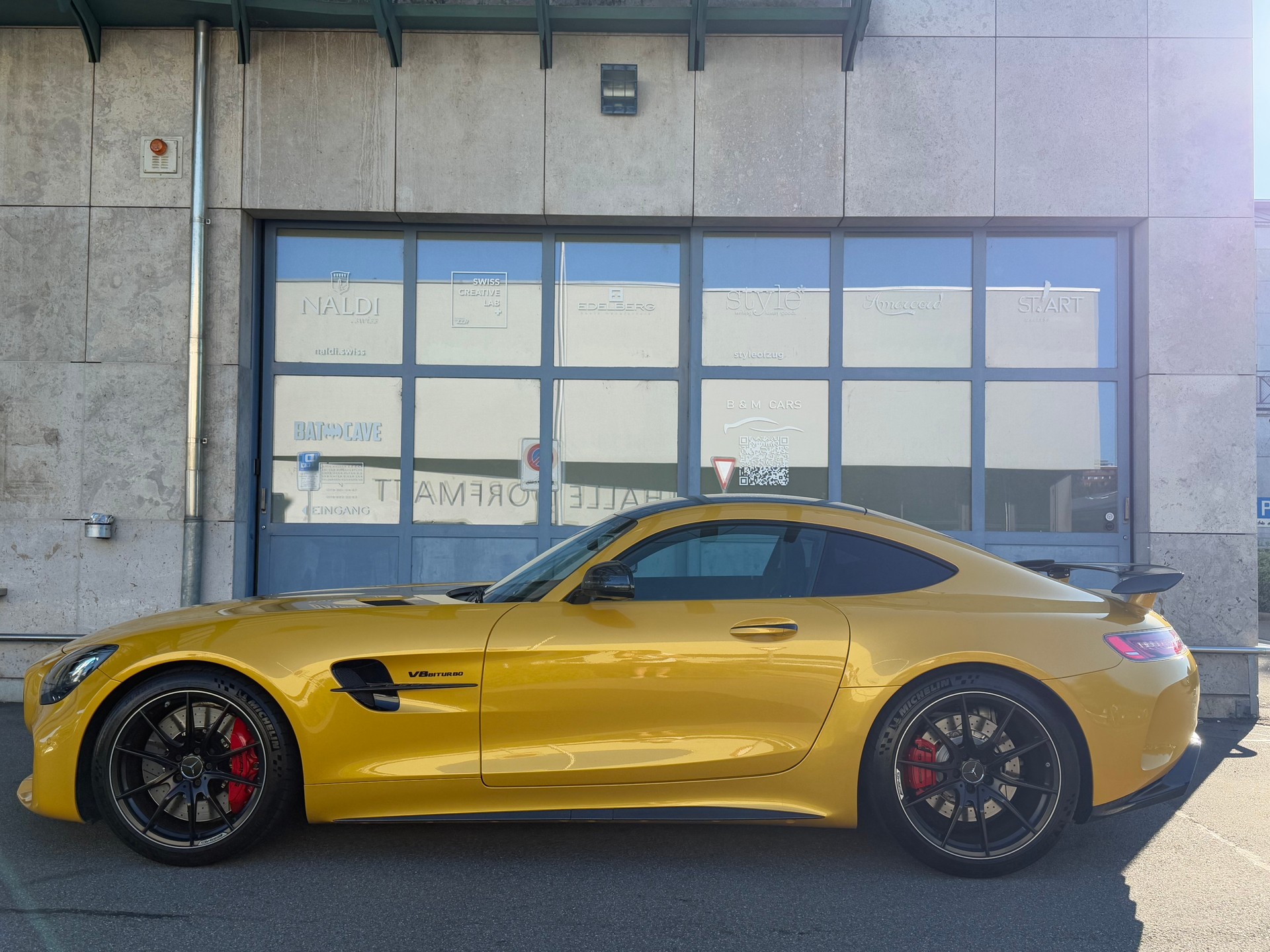 MERCEDES-BENZ AMG GT R Speedshift DCT-image-1