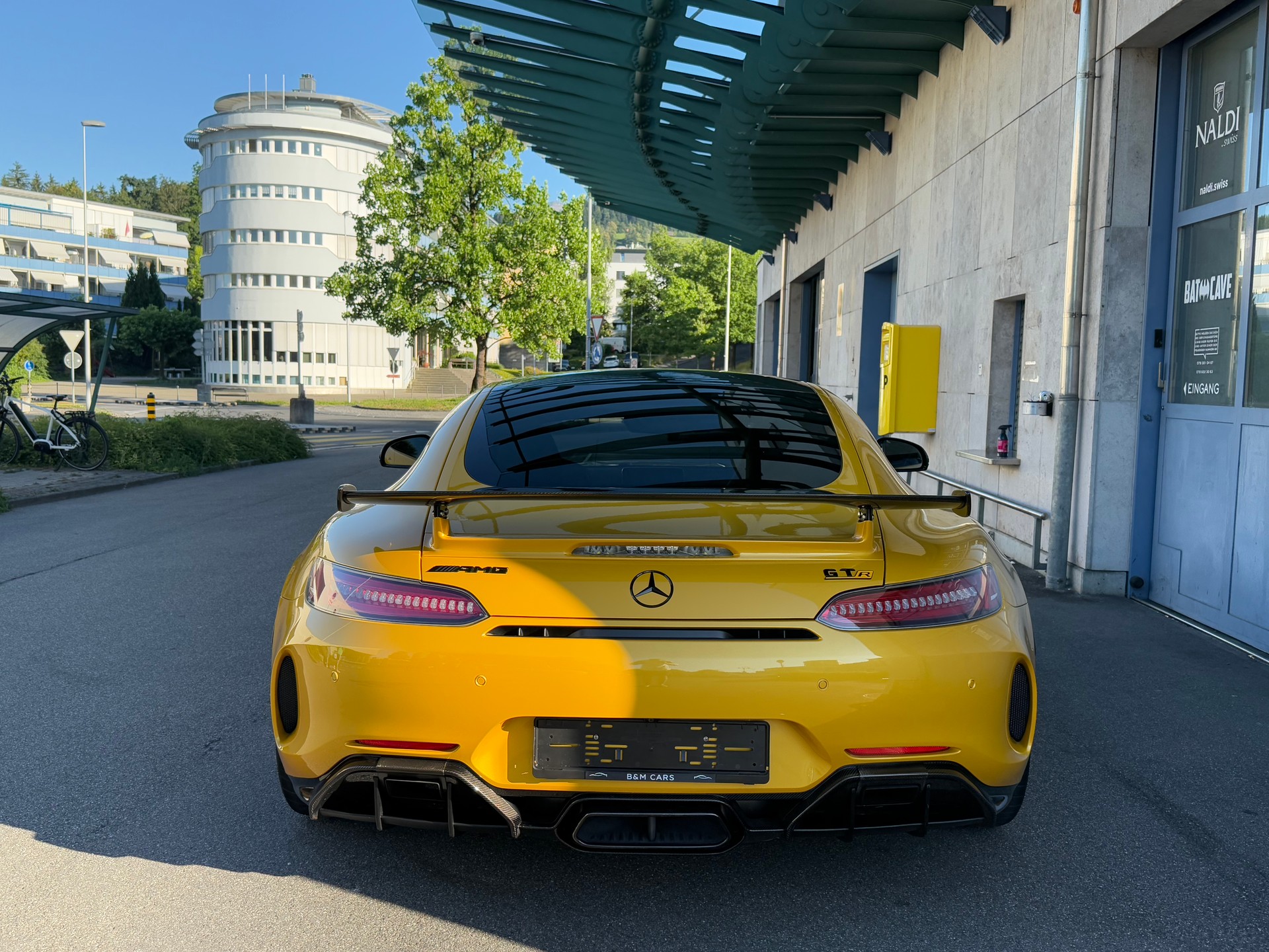 MERCEDES-BENZ AMG GT R Speedshift DCT-image-3