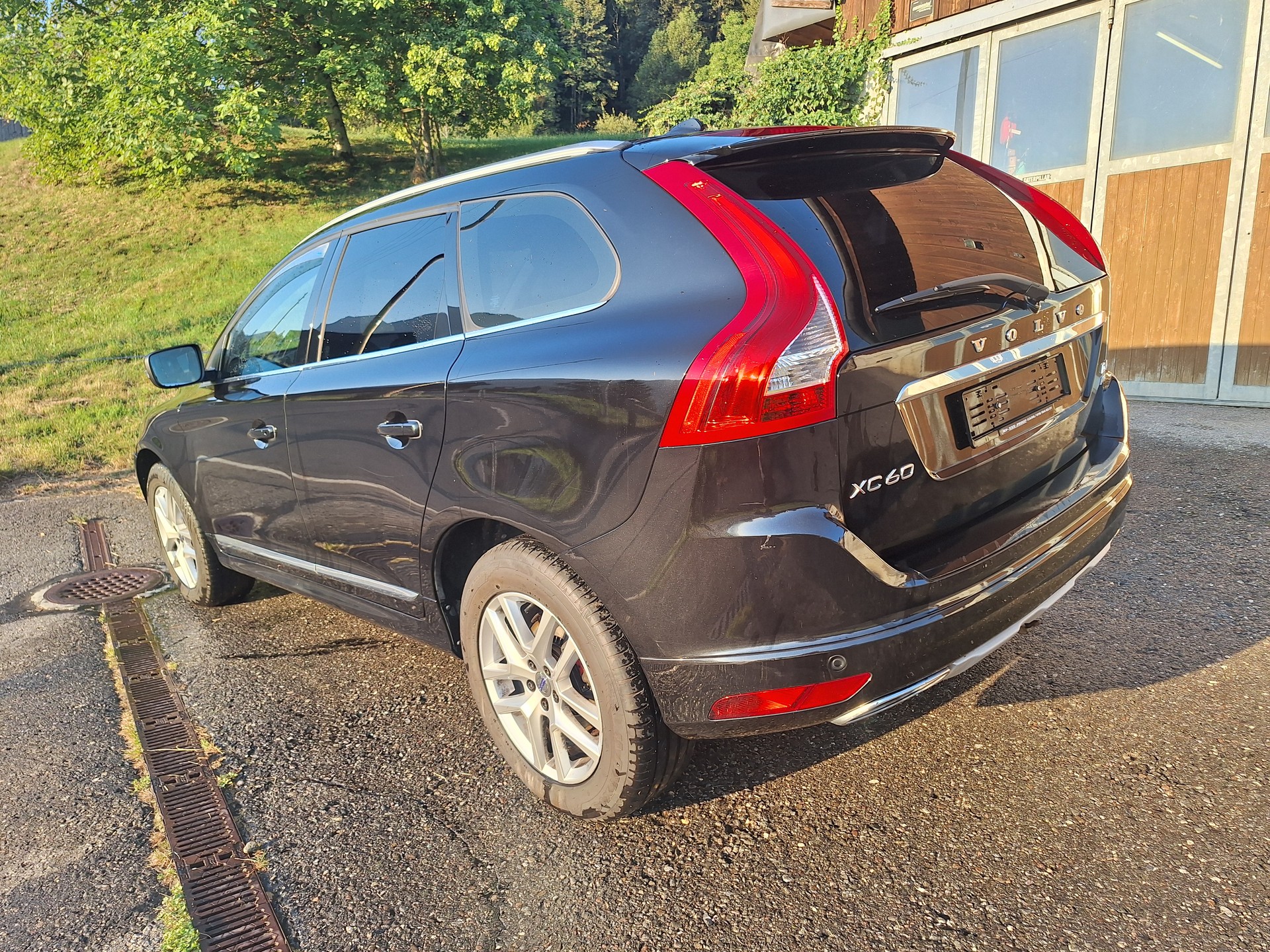 VOLVO 2.4 D4 Summum AWD S/S-image-2