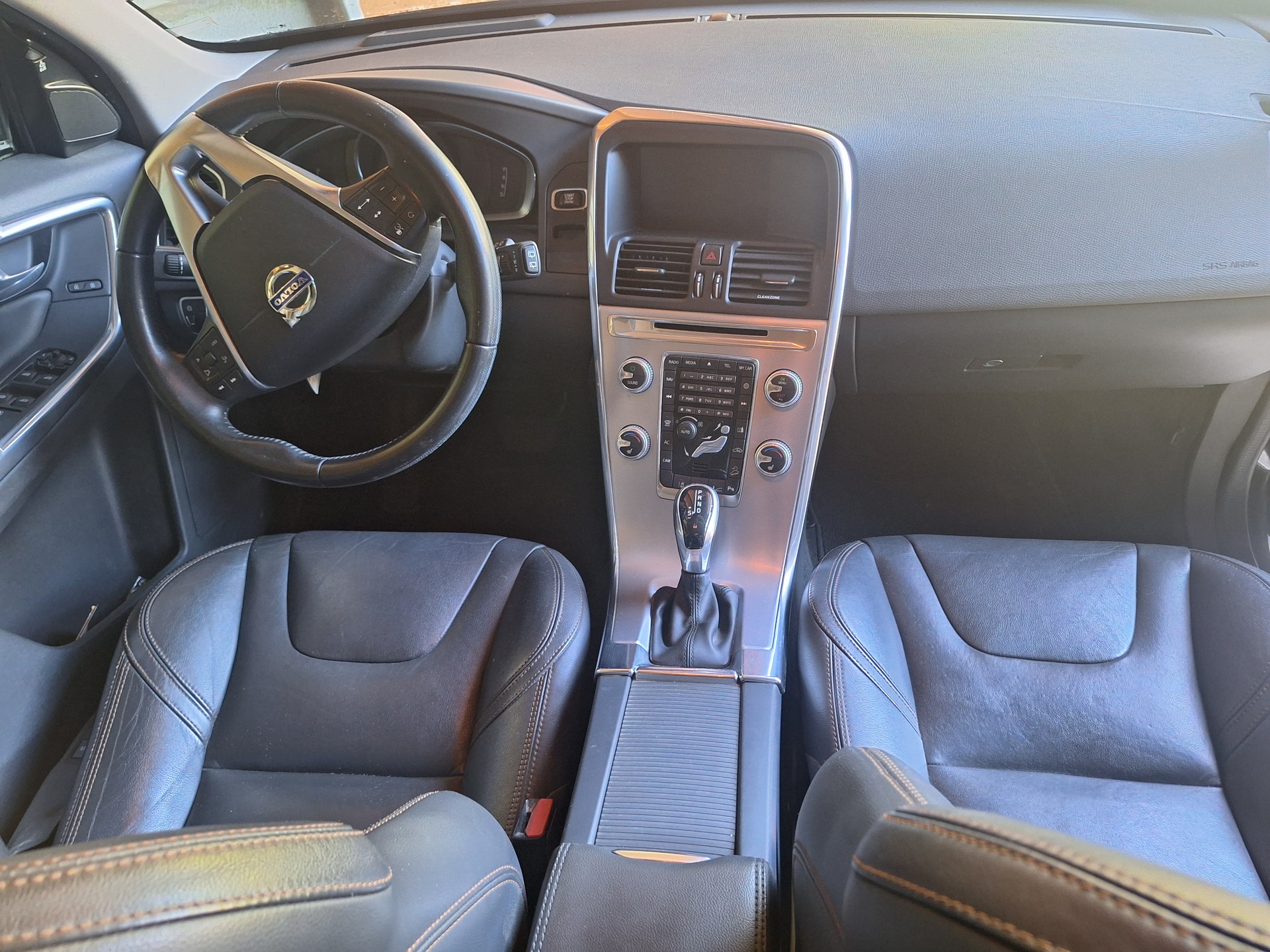 VOLVO 2.4 D4 Summum AWD S/S-image-4