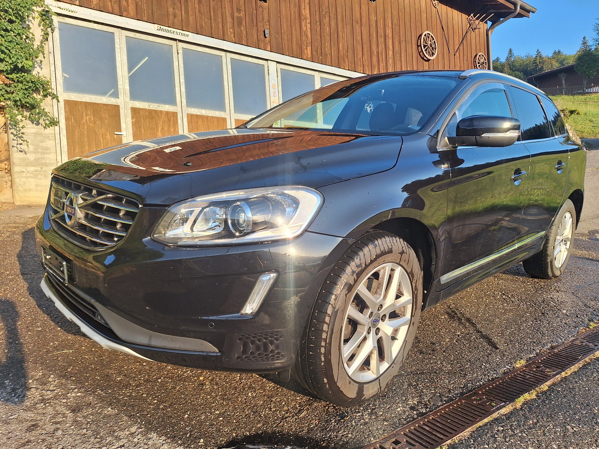 VOLVO 2.4 D4 Summum AWD S/S-image-0