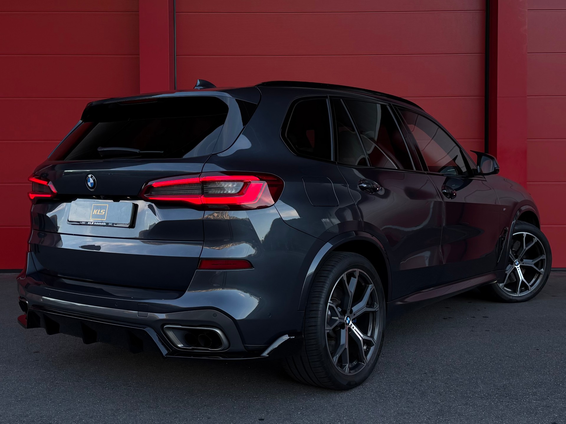 BMW X5 xDrive M50d Steptronic *CH-Fahrzeug*-image-3