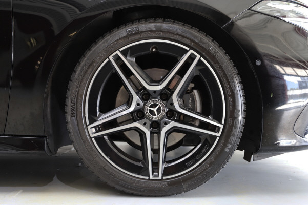 MERCEDES-BENZ A 200 7G-DCT-image-12