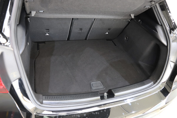 Image MERCEDES-BENZ A-200 A 200 7G-DCT