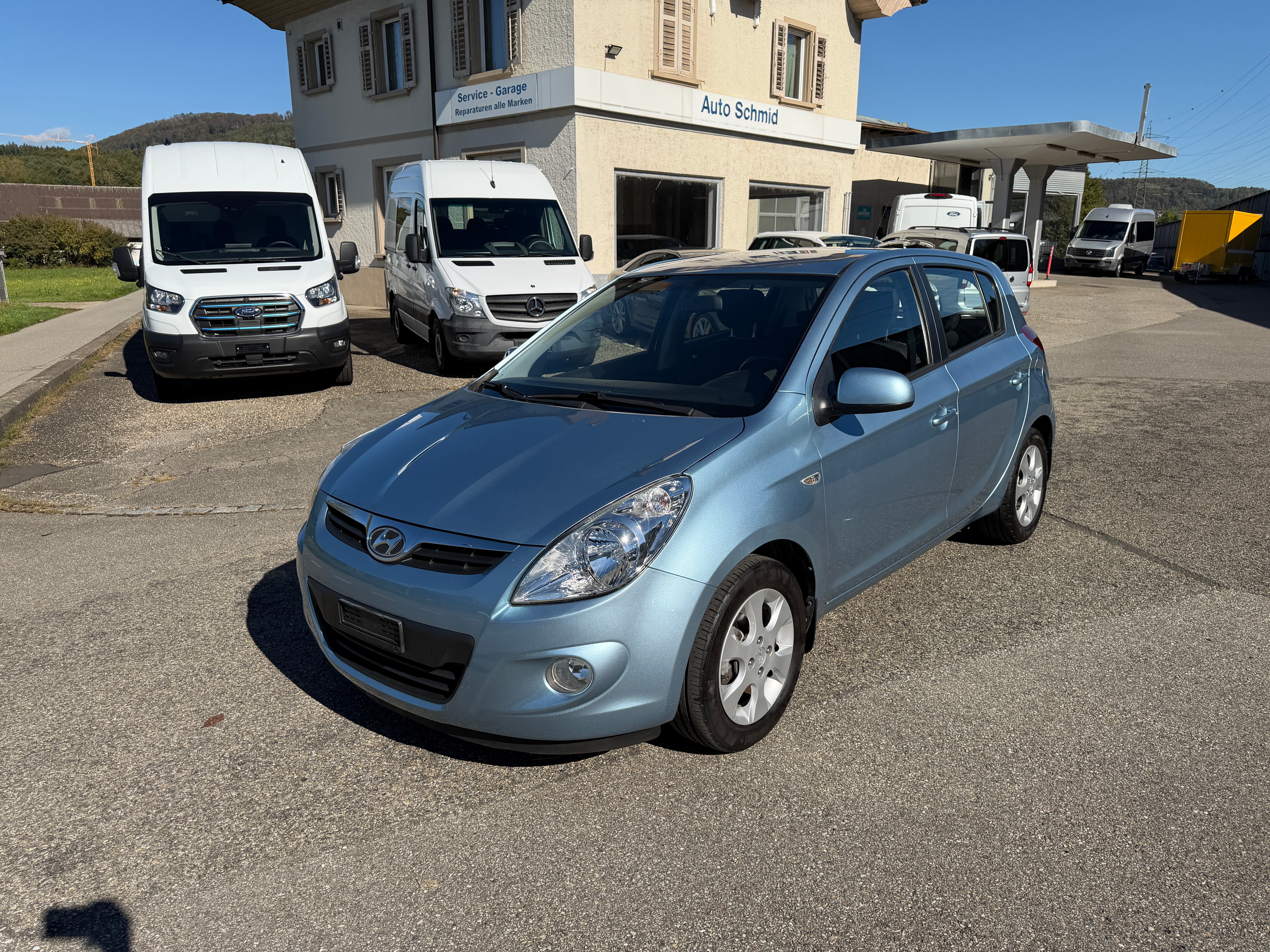 Car photo
