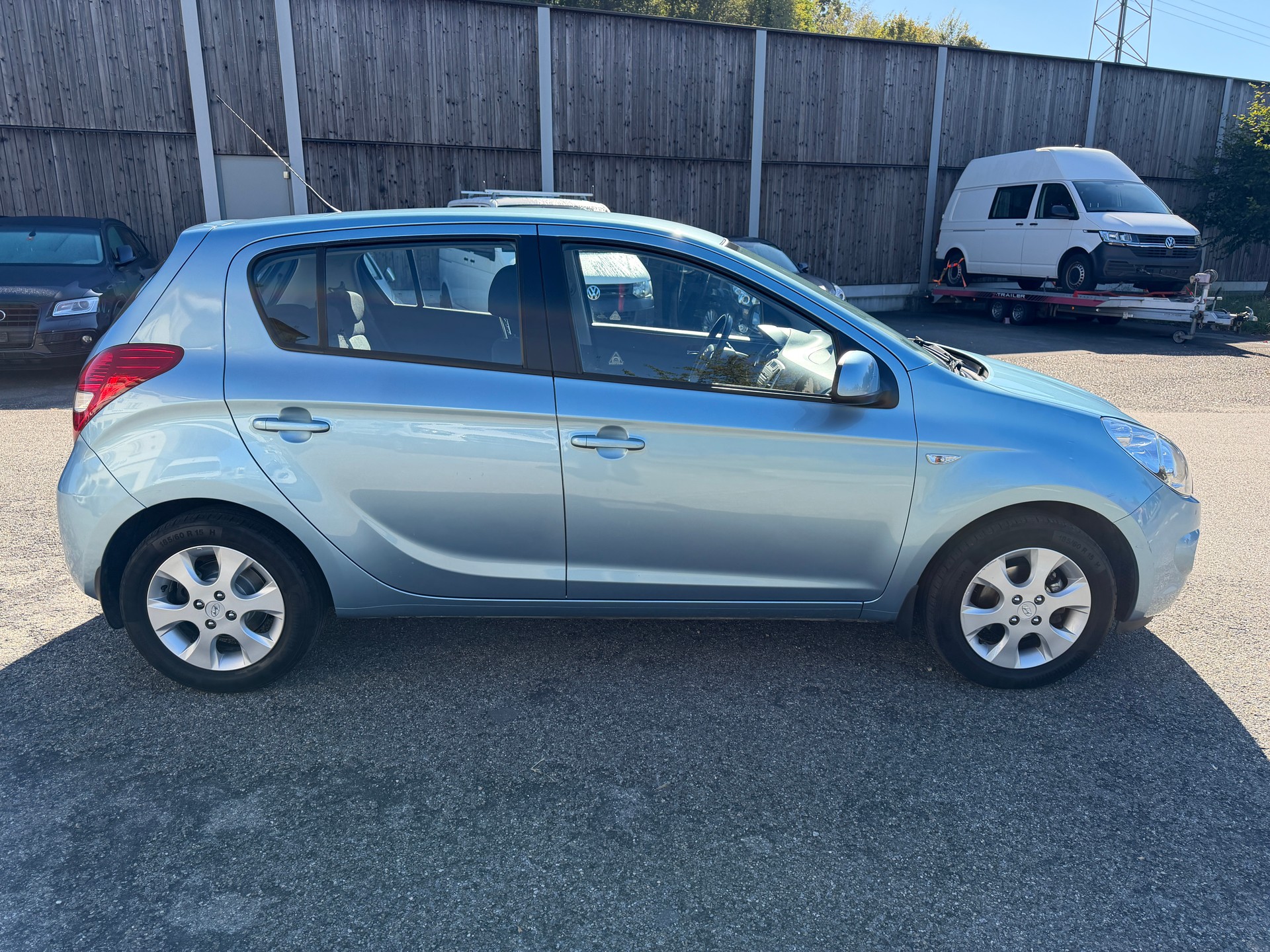 HYUNDAI i20 1.4 Style Automatic-image-5