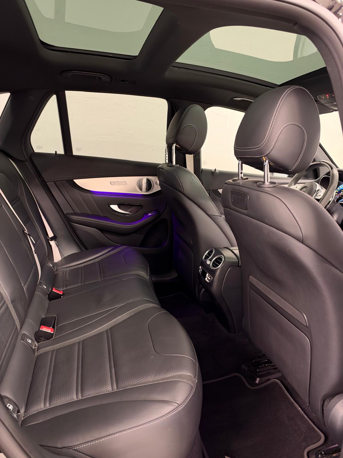 MERCEDES-BENZ GLC 63 S AMG 4Matic 9G-Tronic-image-11