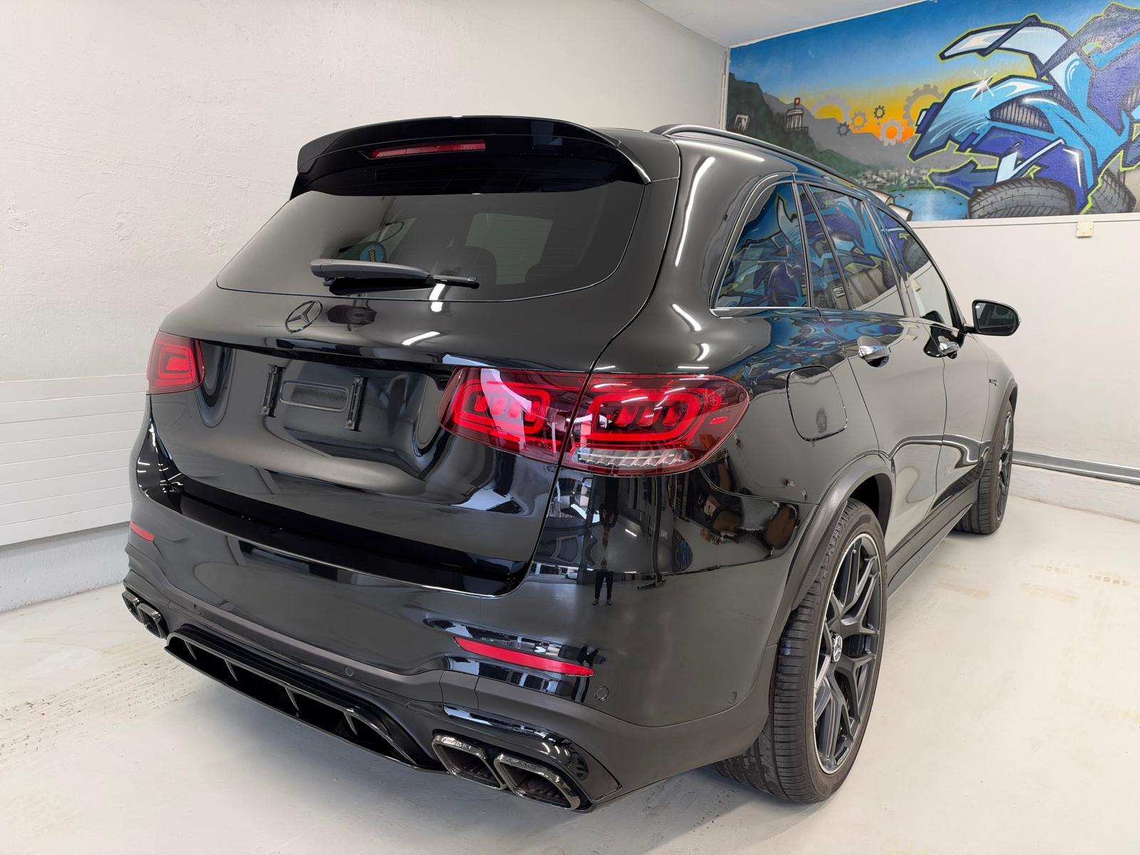 MERCEDES-BENZ GLC 63 S AMG 4Matic 9G-Tronic-image-3