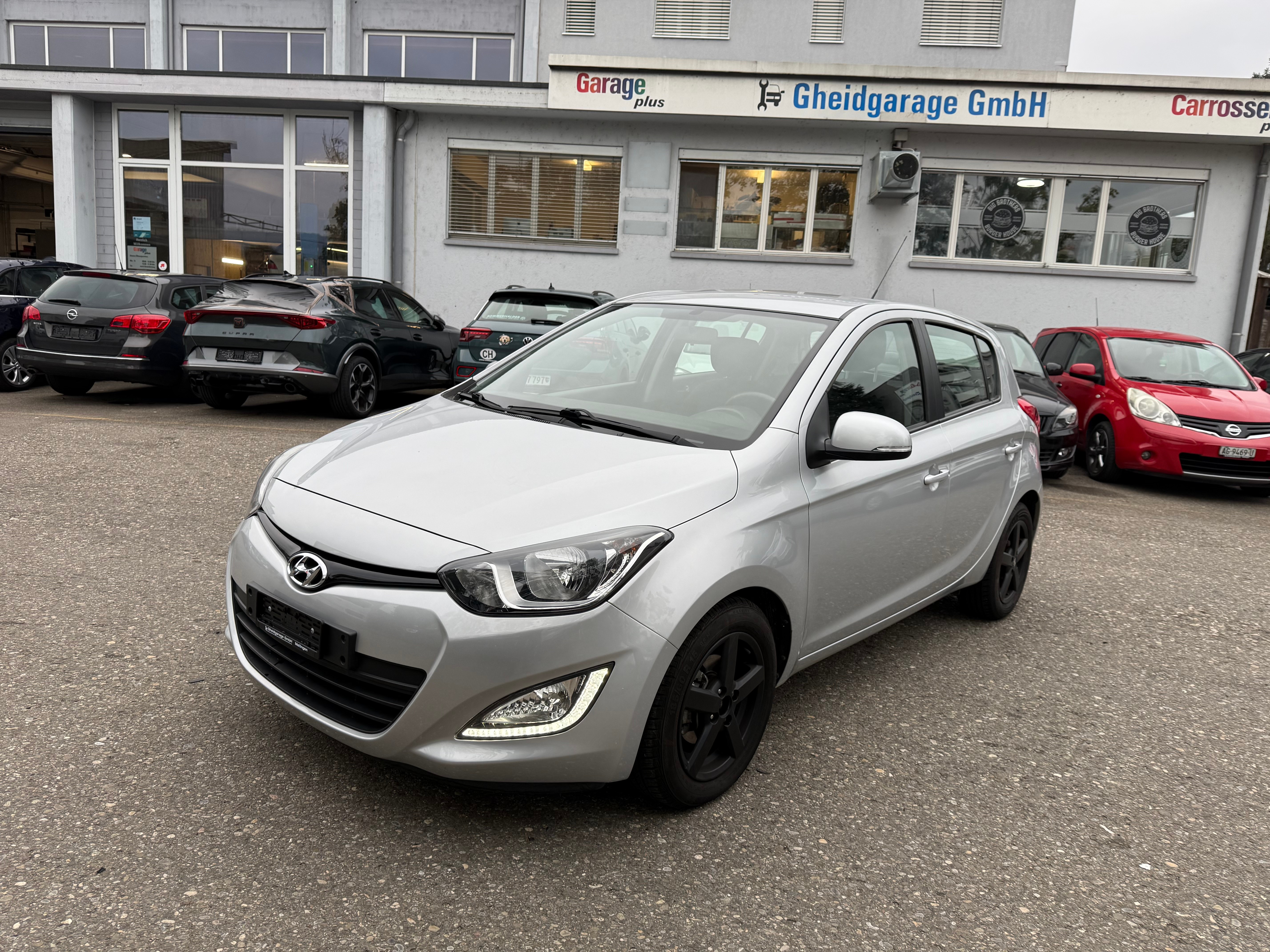 Car photo