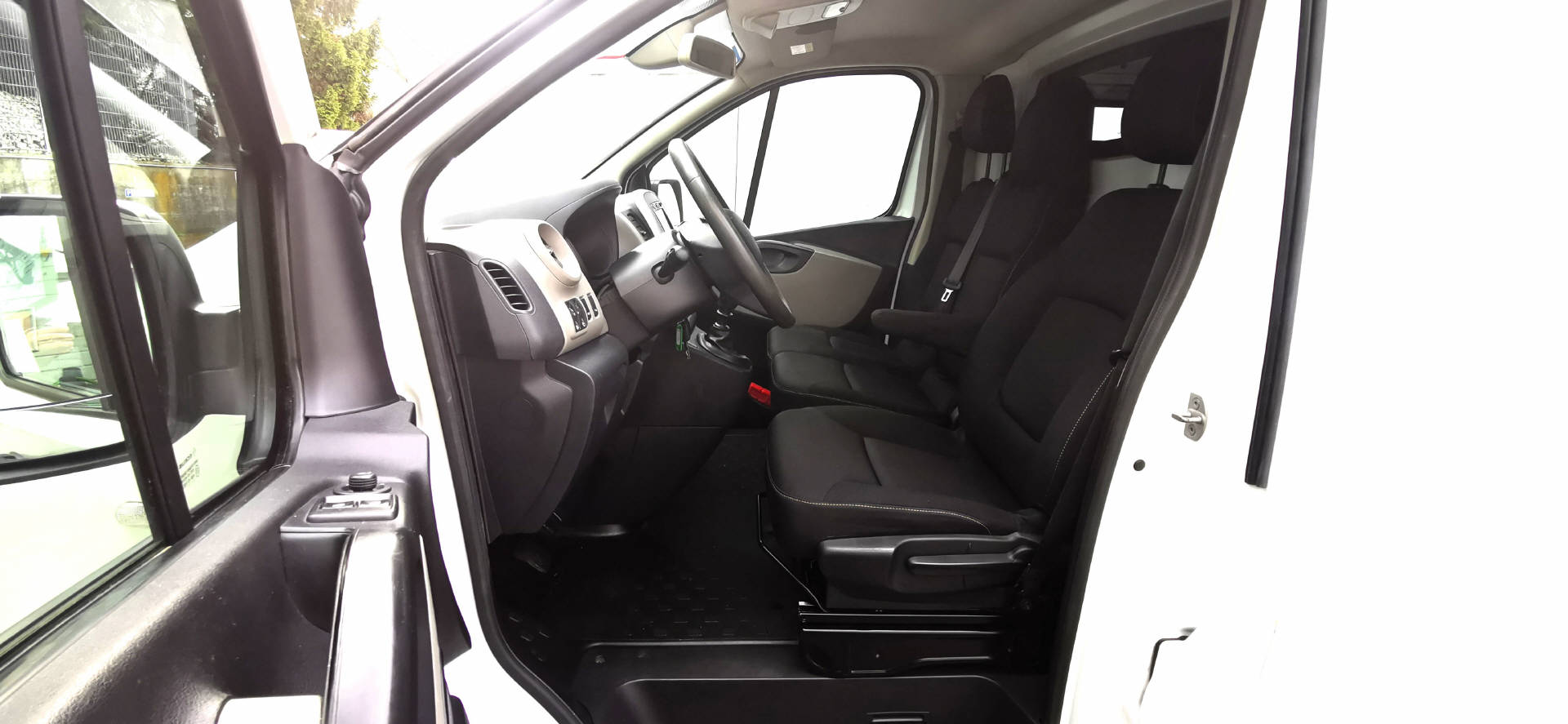 RENAULT Trafic KW 2.9t L2H1 1.6dCi Business-image-7
