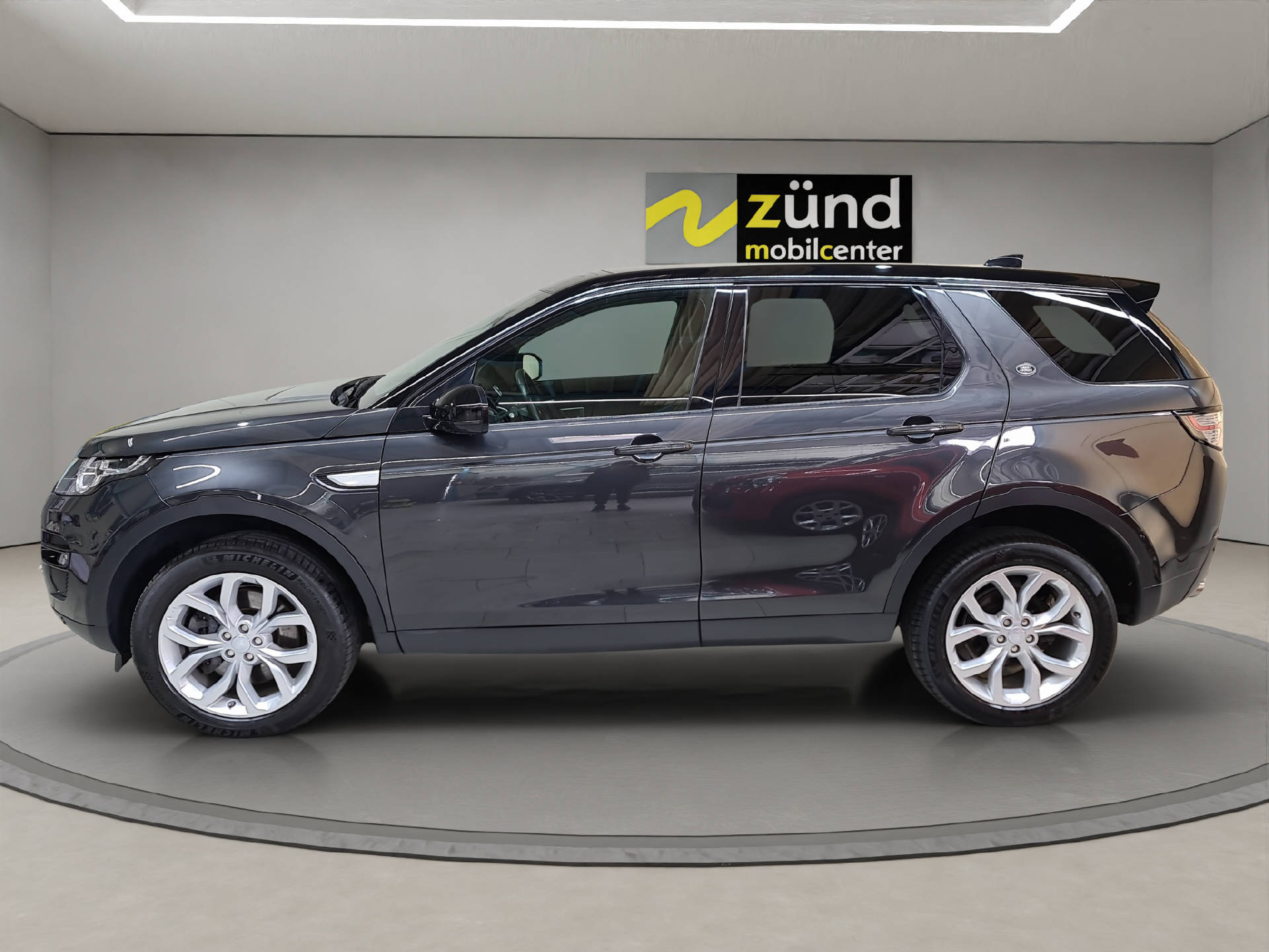 LAND ROVER Discovery Sport 2.0 SD4 HSE-image-1