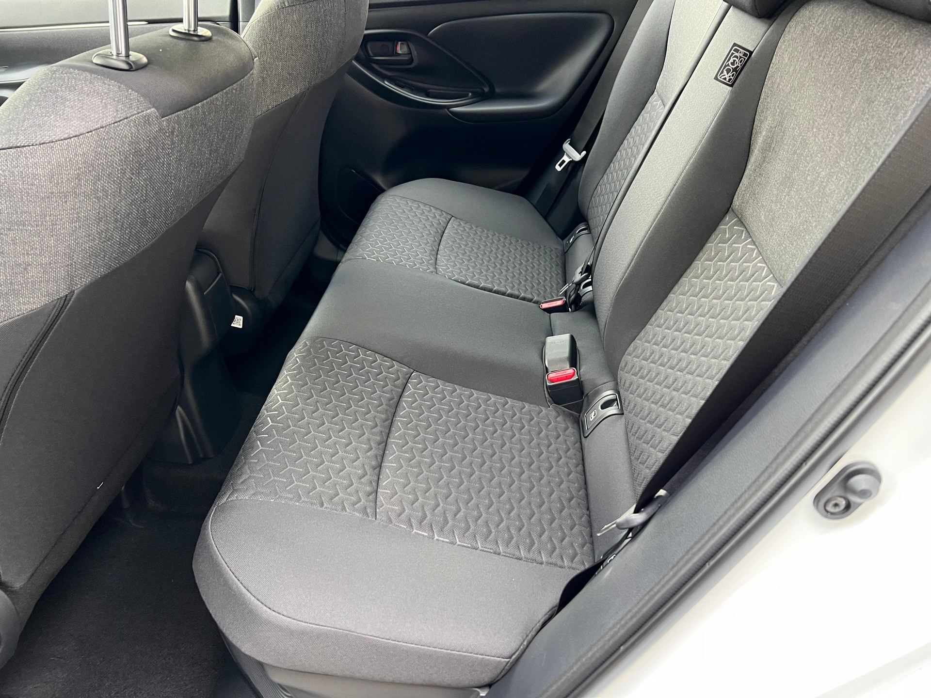 TOYOTA Yaris Cross 1.5 VVT-i HSD Trend AWD-i-image-10