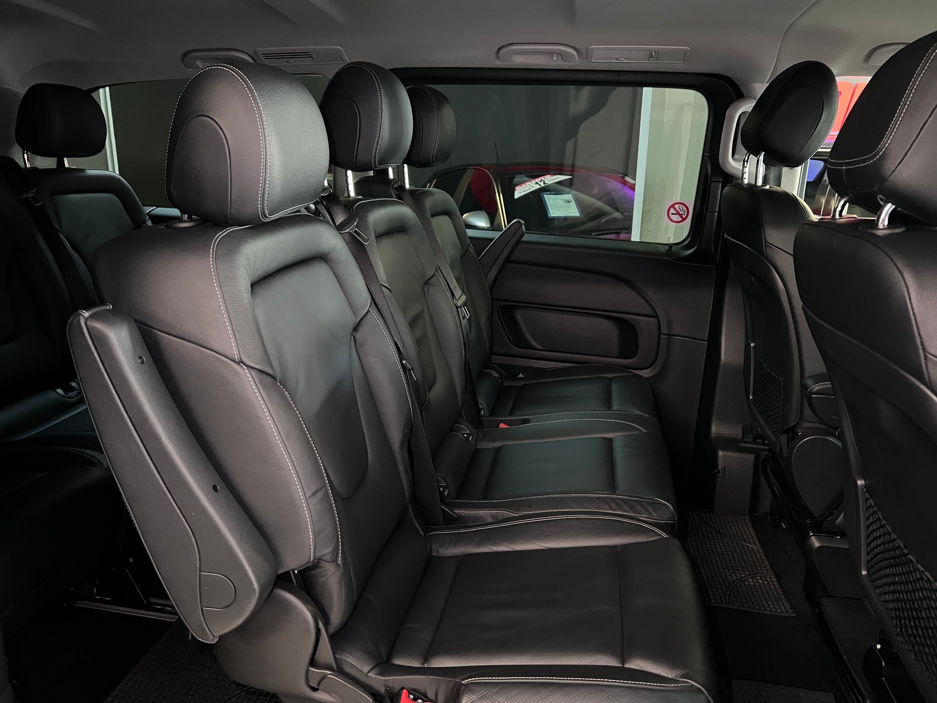 MERCEDES-BENZ V 250 d Avantgarde lang 7G-Tronic-image-10