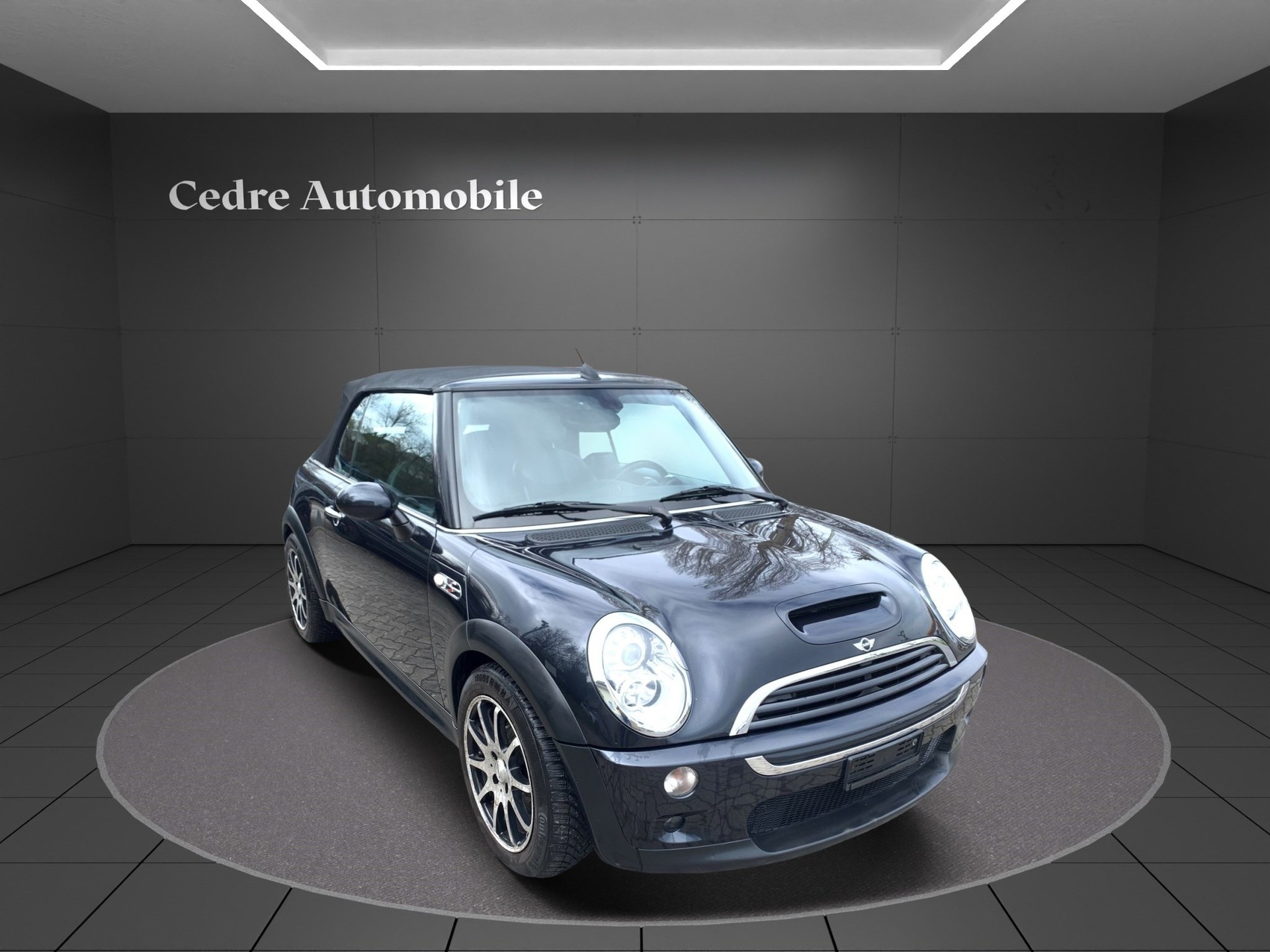 MINI Mini Cabrio Cooper S-image-1
