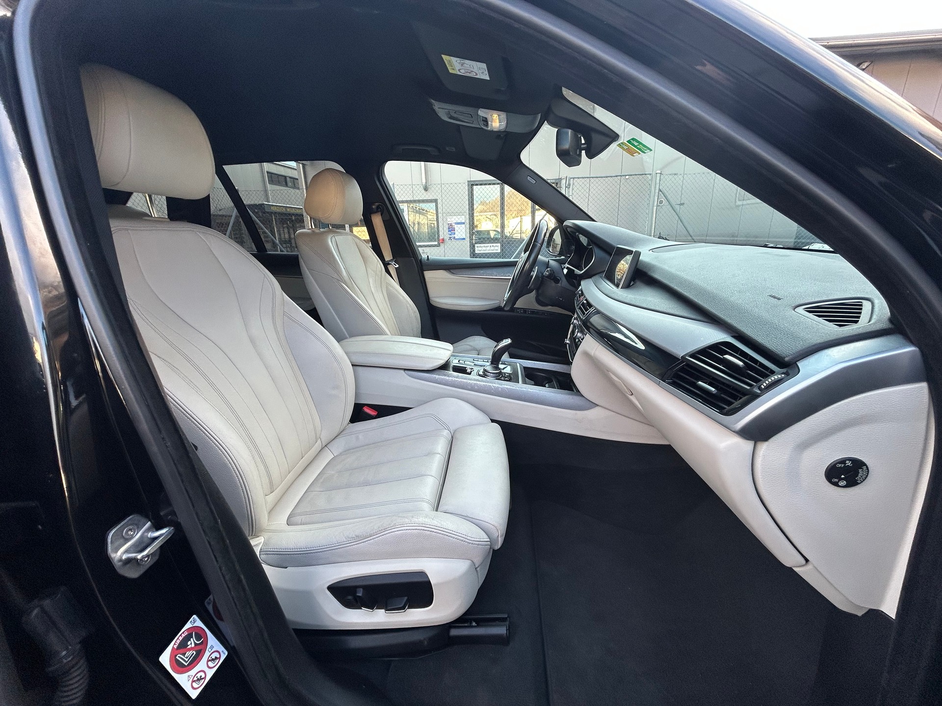 BMW X5 xDrive 25d Steptronic M-Paket-image-12