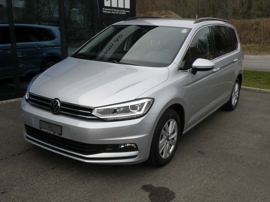 VW Touran 1.5 TSI Comfortline DSG-showroom-element-1