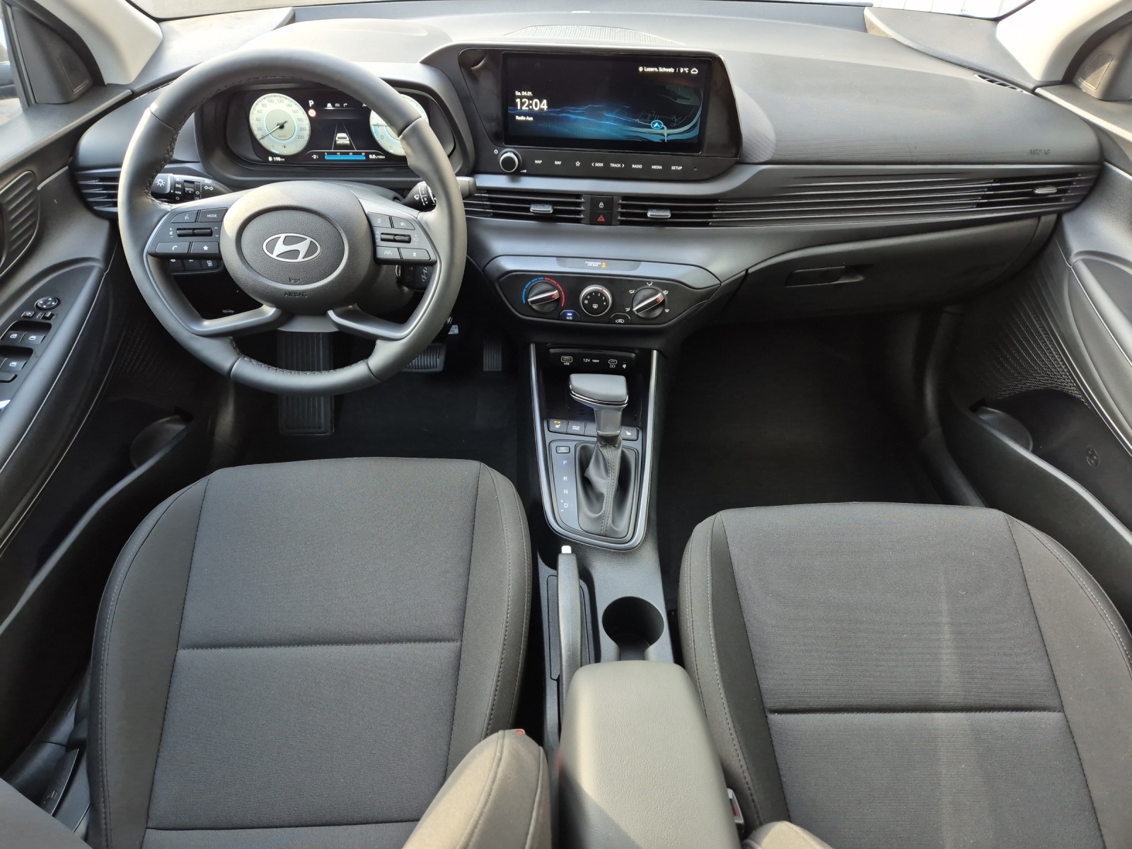 HYUNDAI i20 1.0 T-GDi Amplia-image-7