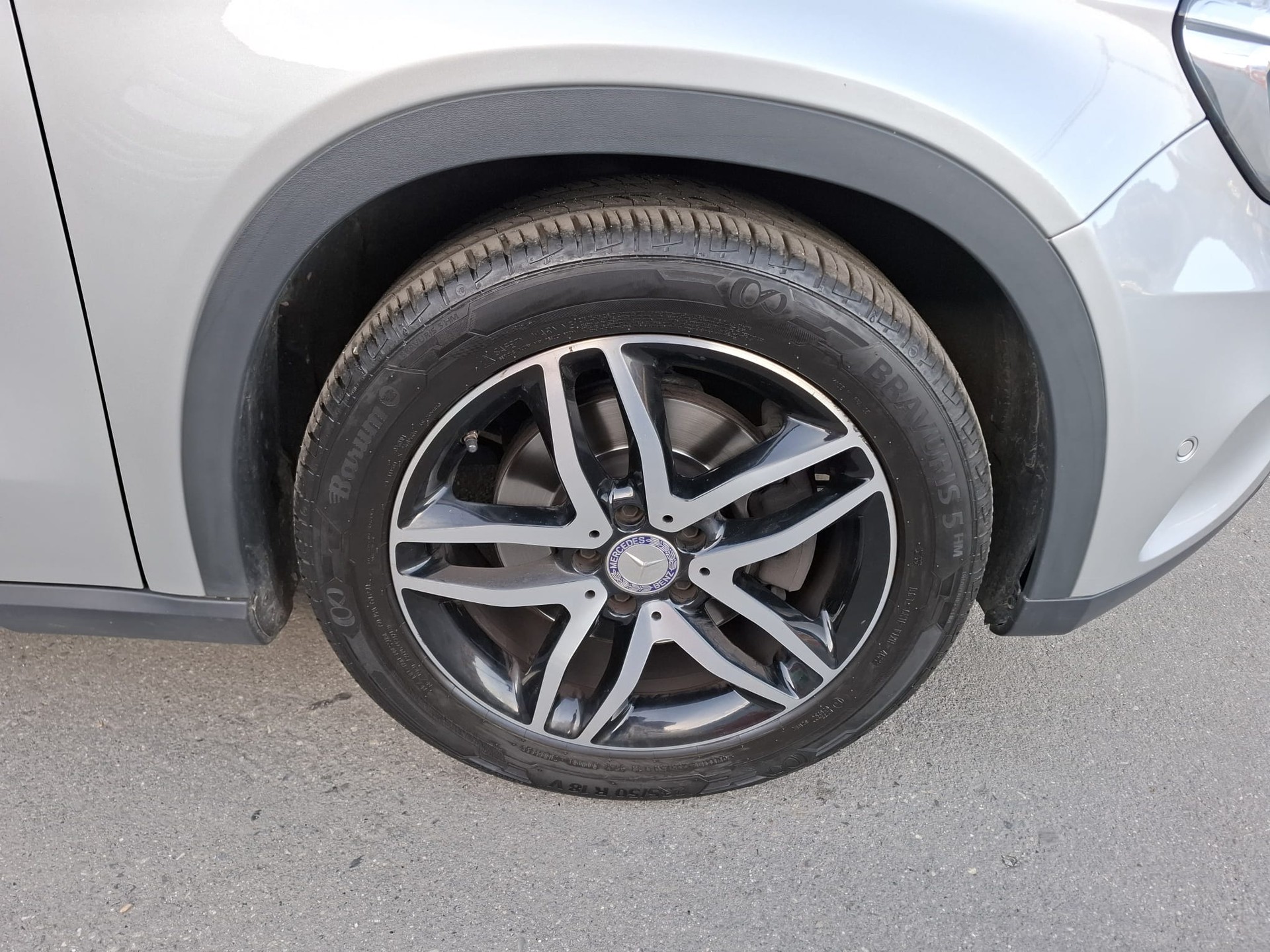 MERCEDES-BENZ GLA 250 Urban 4Matic 7G-DCT-image-9