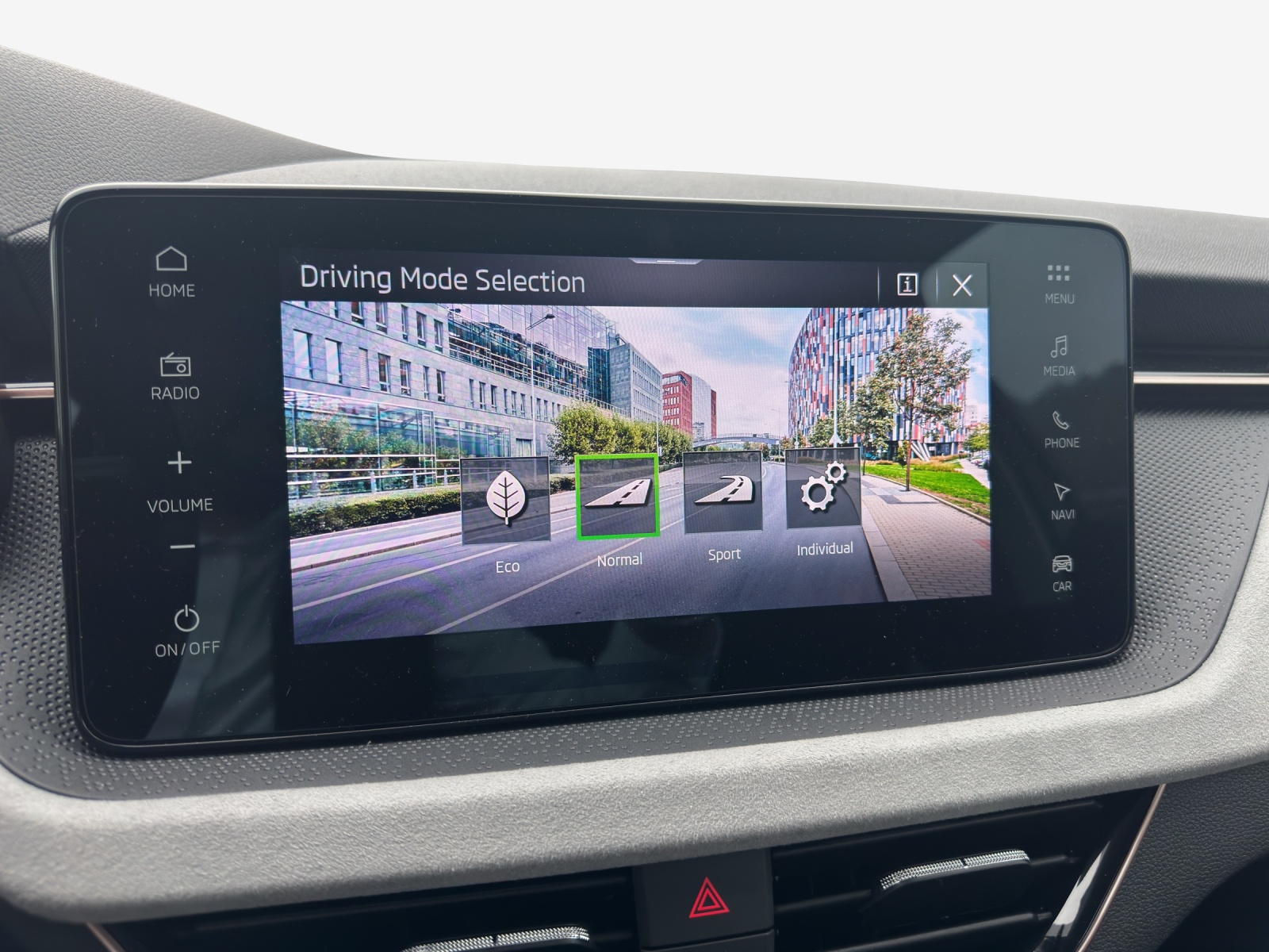 SKODA Scala SE 1.0 TSI 115 CV 7DSG-image-14