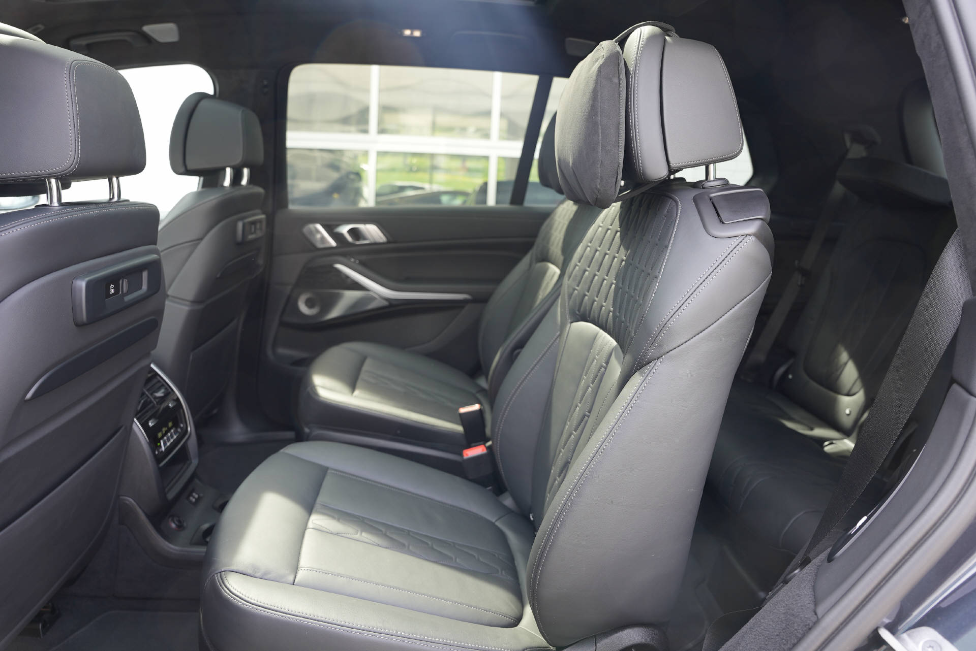 BMW X7 xDrive M50i Steptronic-image-10