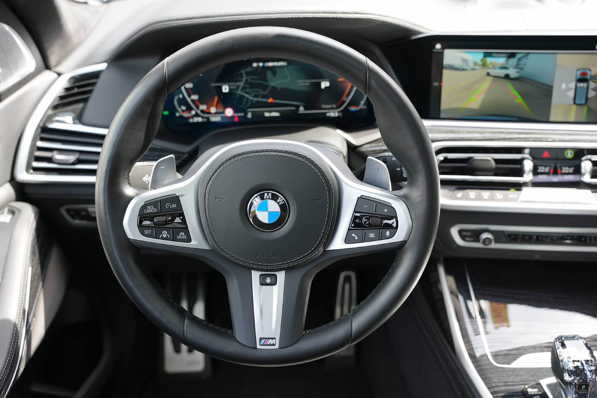 BMW X7 xDrive M50i Steptronic-image-12