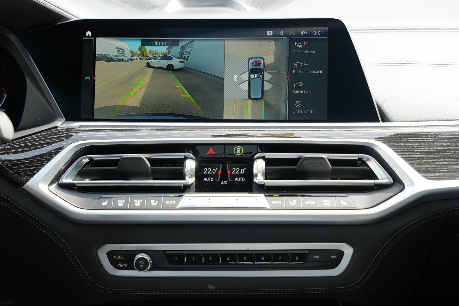 BMW X7 xDrive M50i Steptronic-image-13