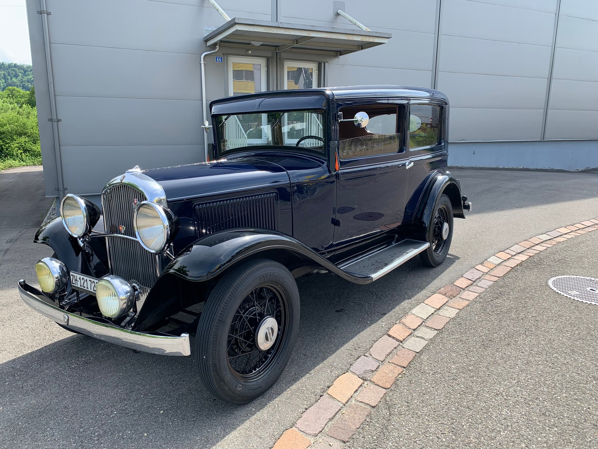 PLYMOUTH Oldtimer-image-0