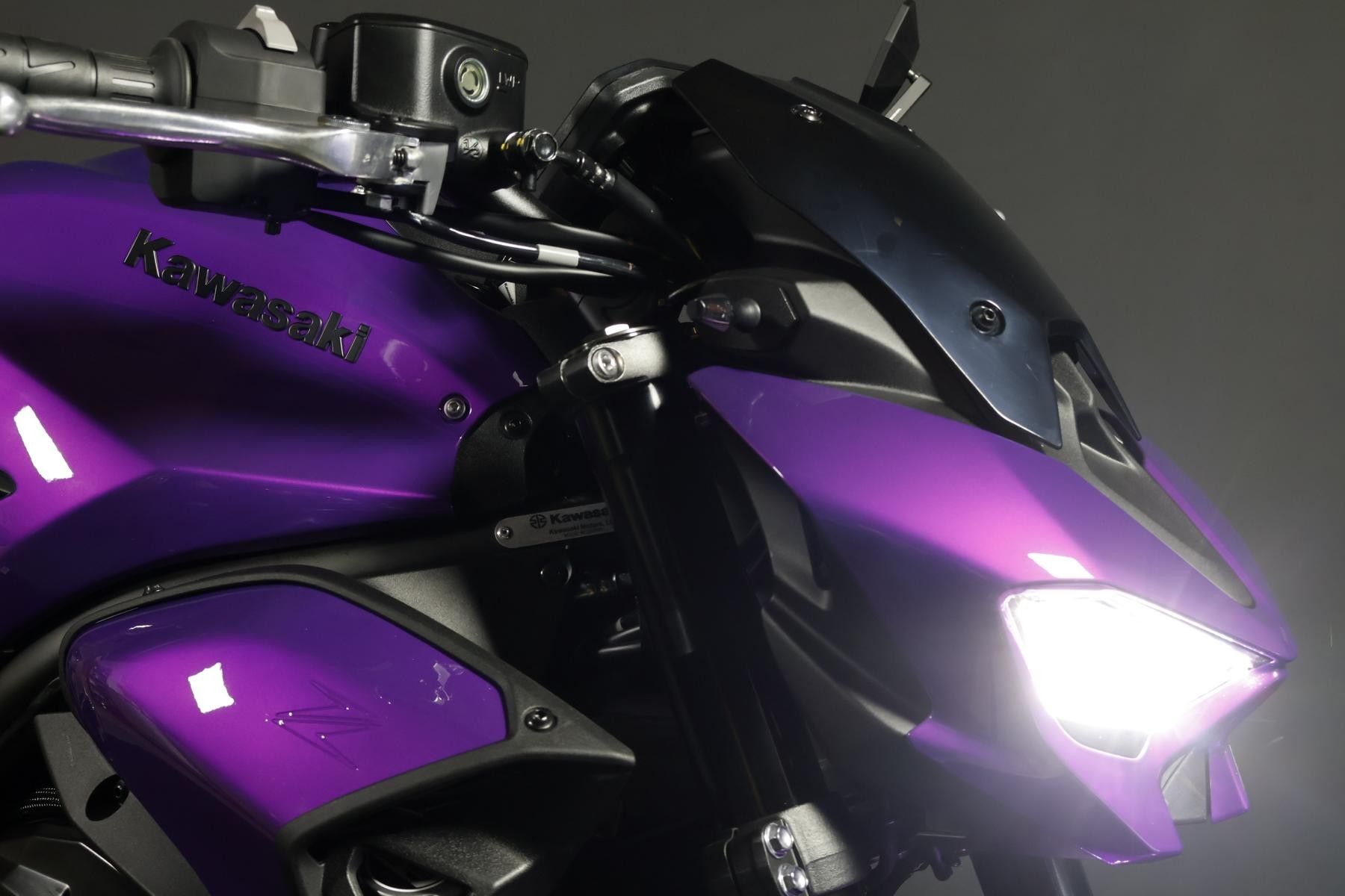 KAWASAKI Z 900 (91/70/35 KW) *Aladin* Level 3-showroom-element-3