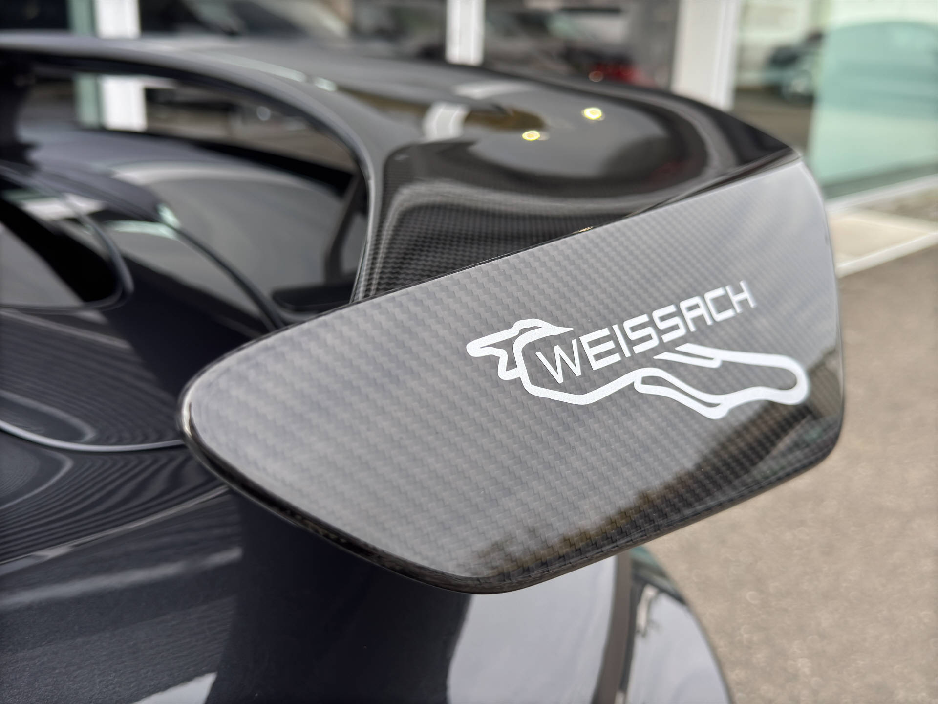 PORSCHE Taycan Turbo GT mit Weissach-Paket-image-5