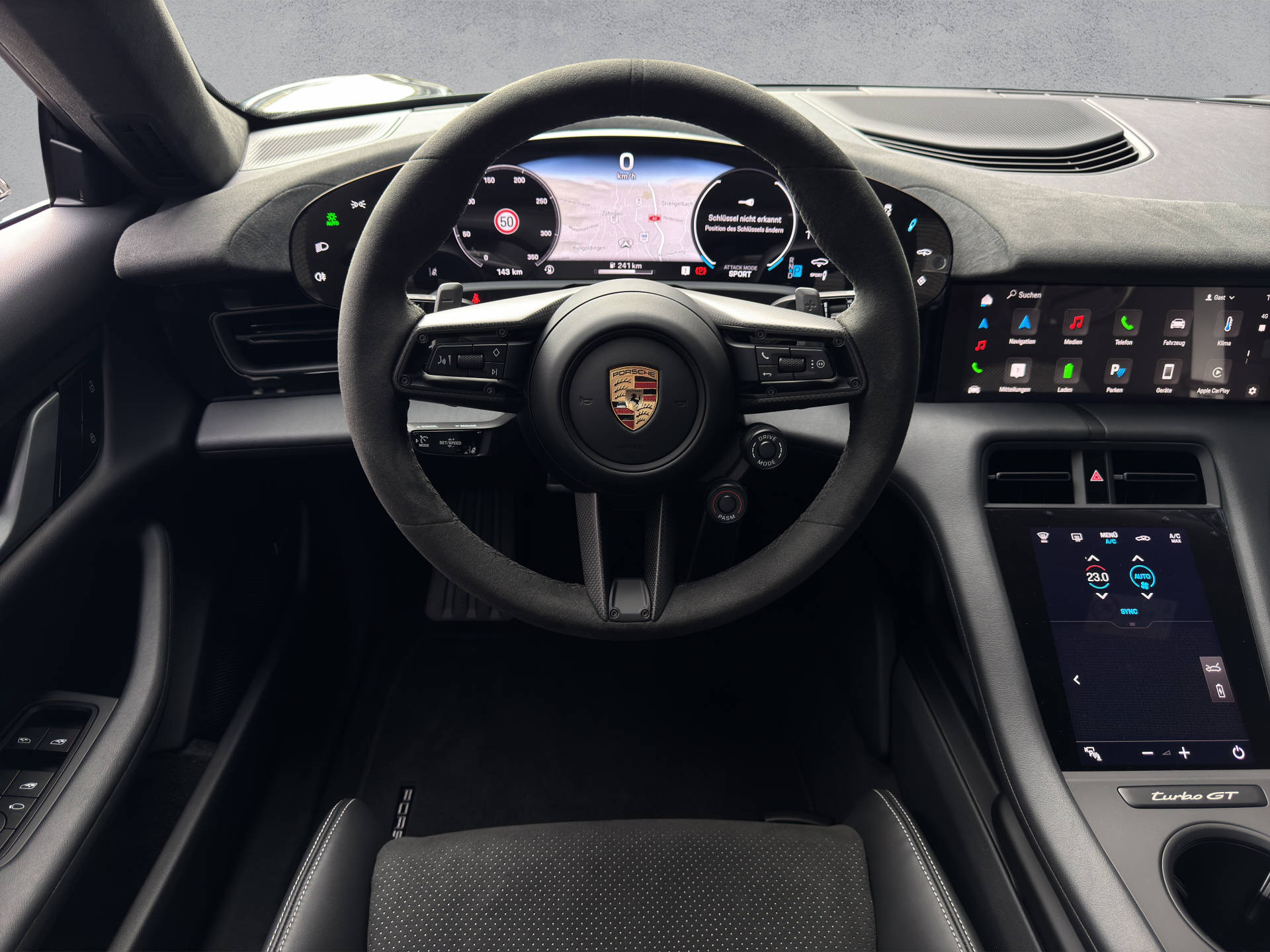 PORSCHE Taycan Turbo GT mit Weissach-Paket-image-6