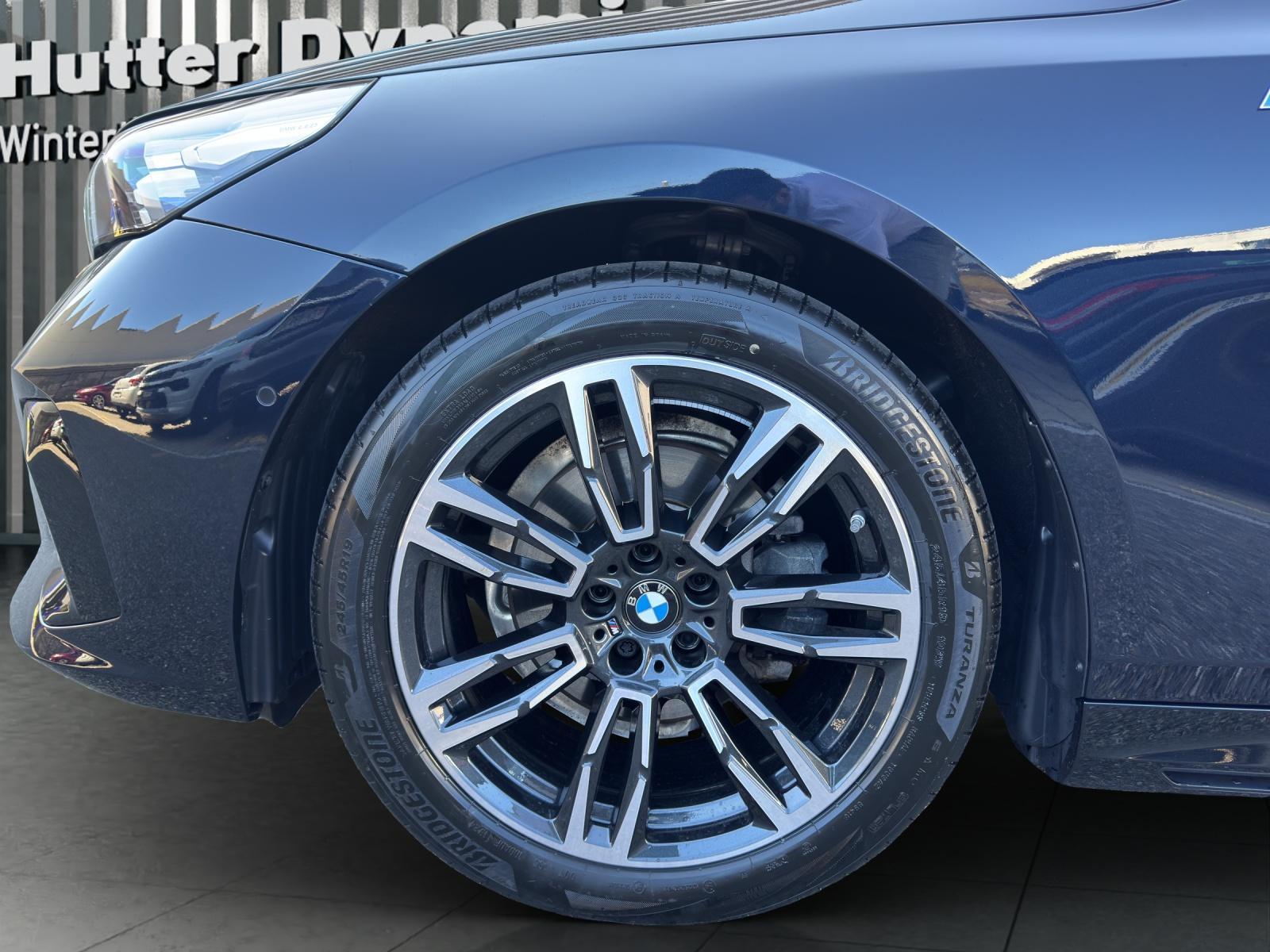 BMW 520d xDrive Touring M Sport-image-8